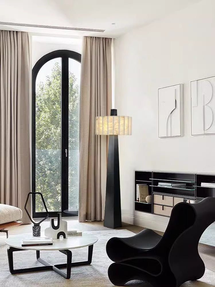 Obelisk Alabaster Floor Lamp - Vakkerlight