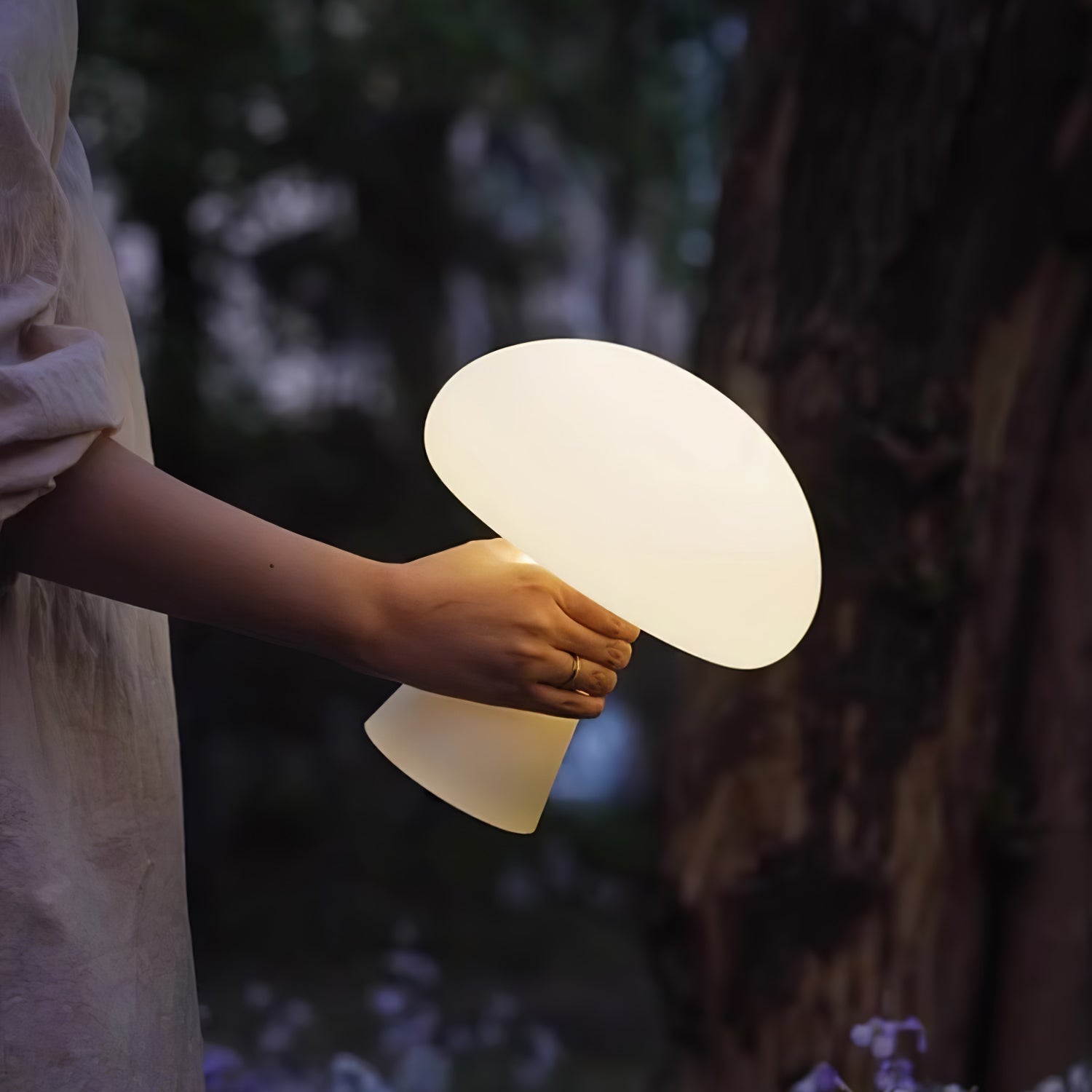 Obello Portable Rechargeable Table Light - Blowlighting