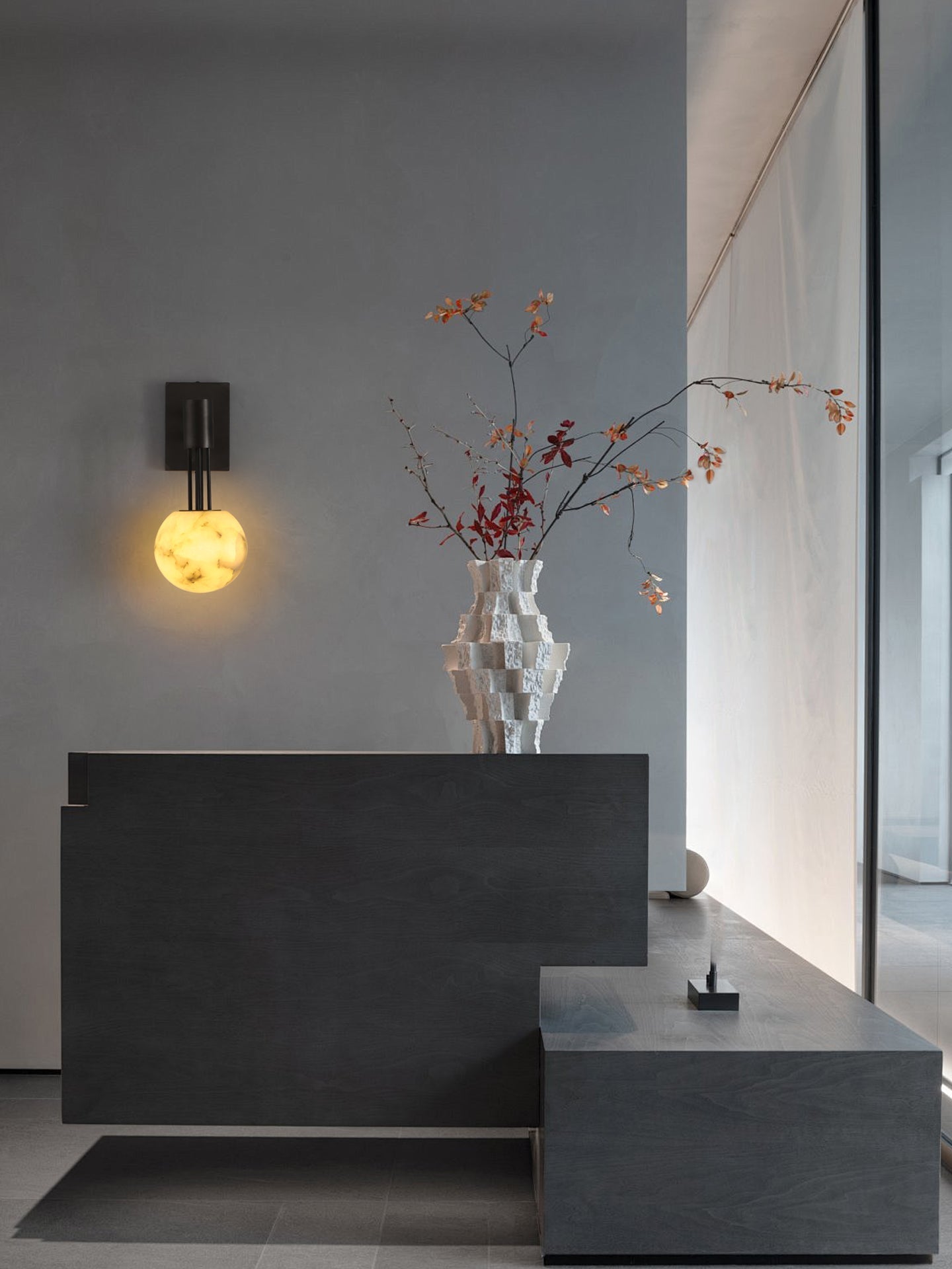 Obra Alabaster Globe Wall Sconce - Vakkerlight
