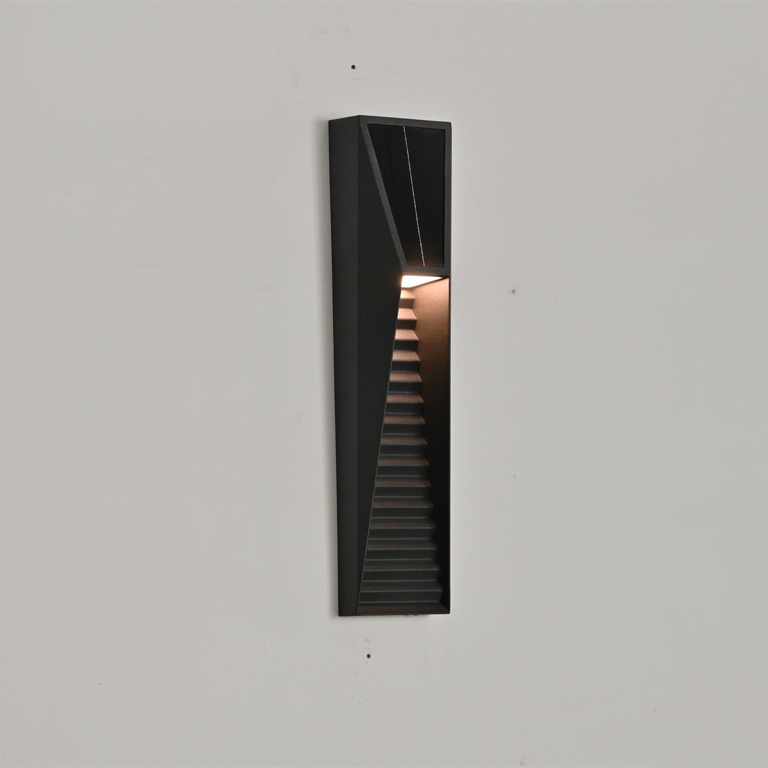 Obsidian Path Solar Outdoor Wall Light - Blowlighting