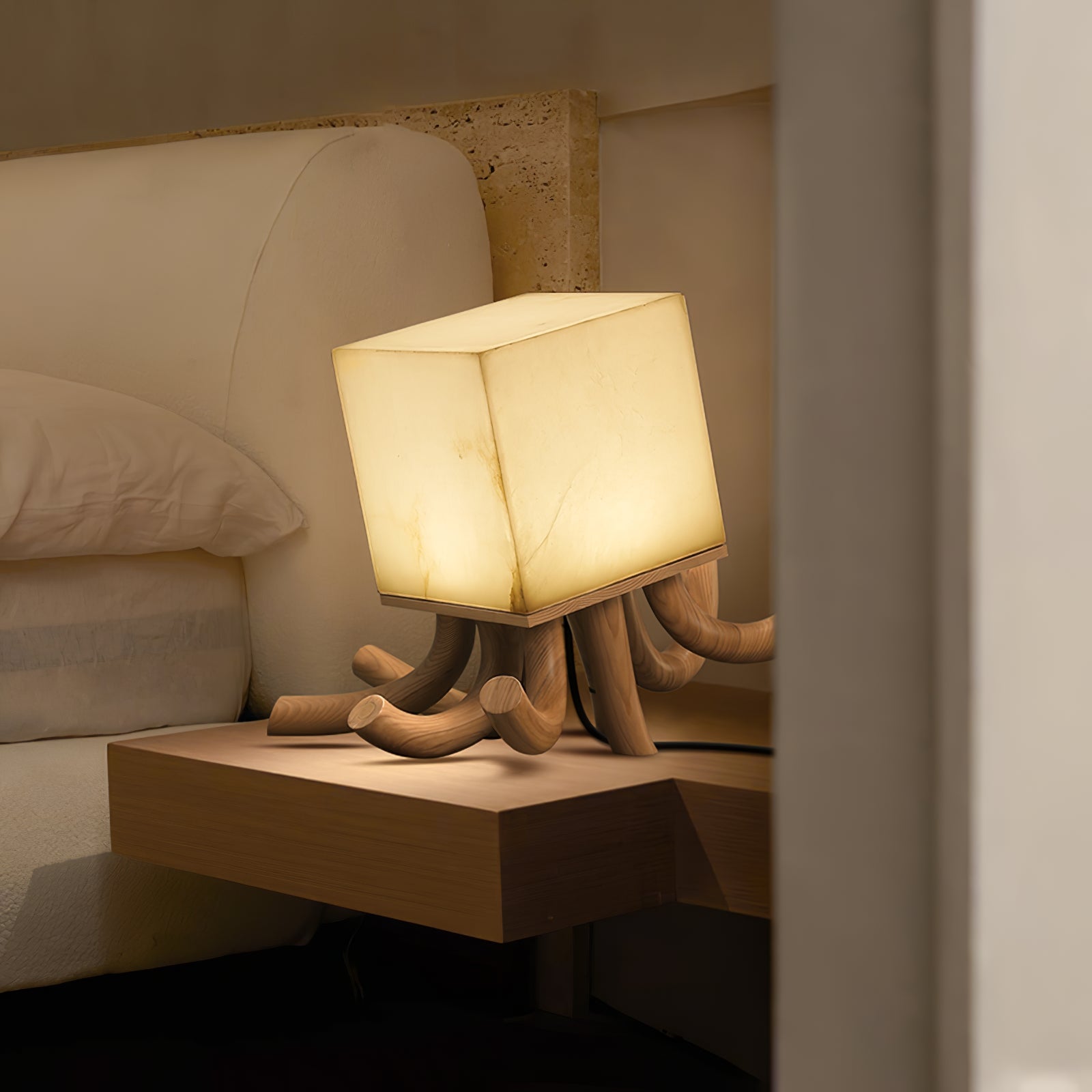Ivvinos Tentacle Alabaster Table Lamp - Blowlighting