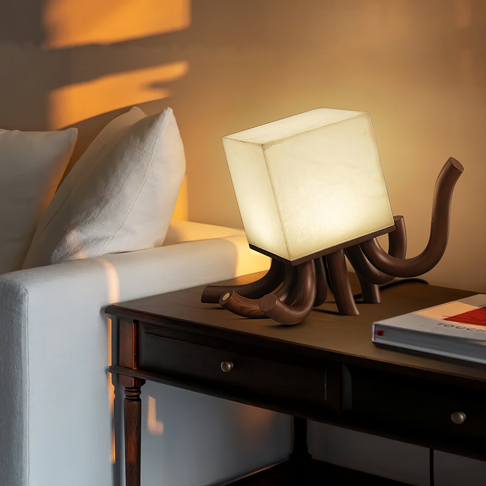 Ivvinos Tentacle Alabaster Table Lamp - Blowlighting