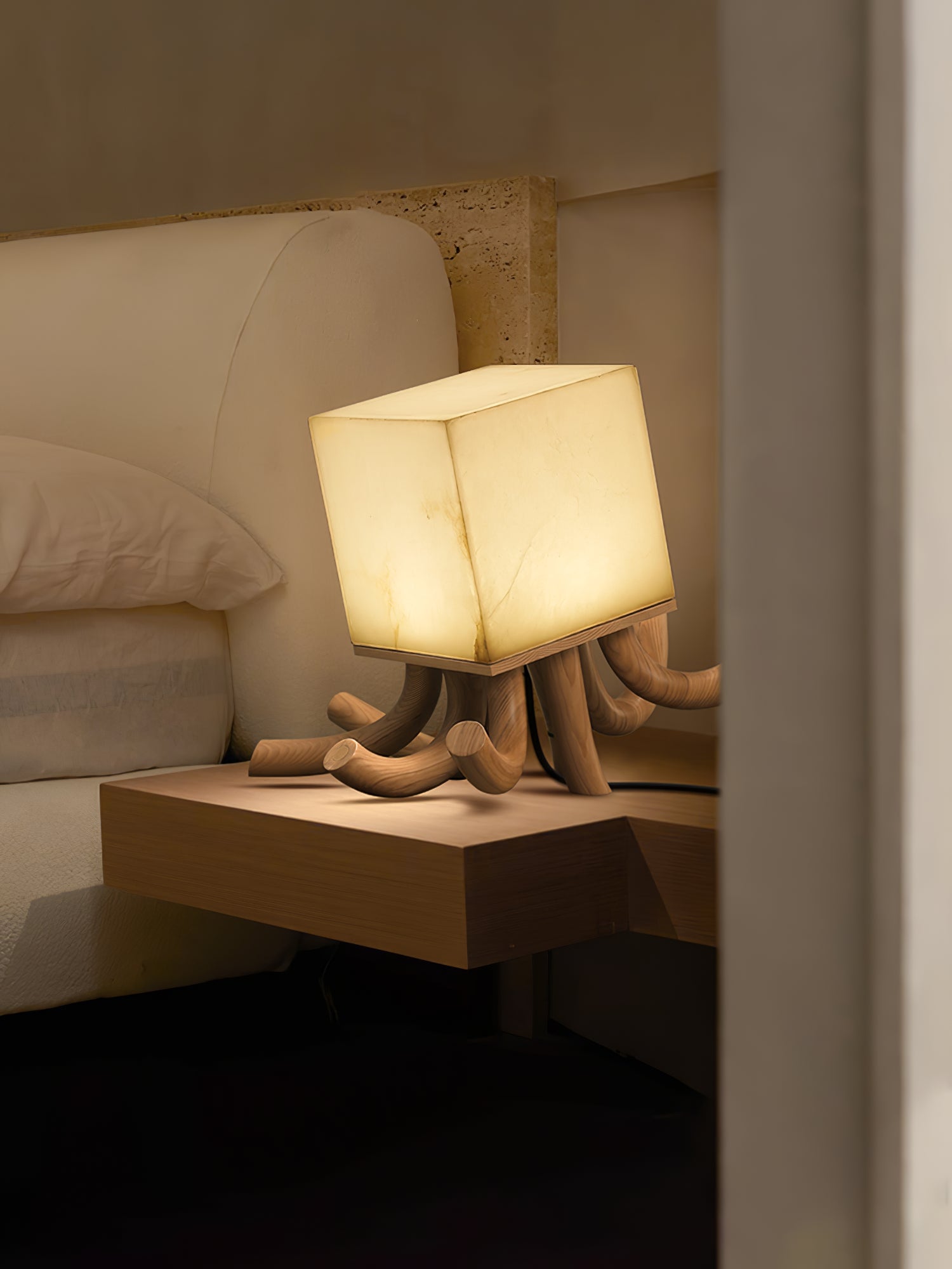 Ivvinos Tentacle Alabaster Table Lamp - Blowlighting