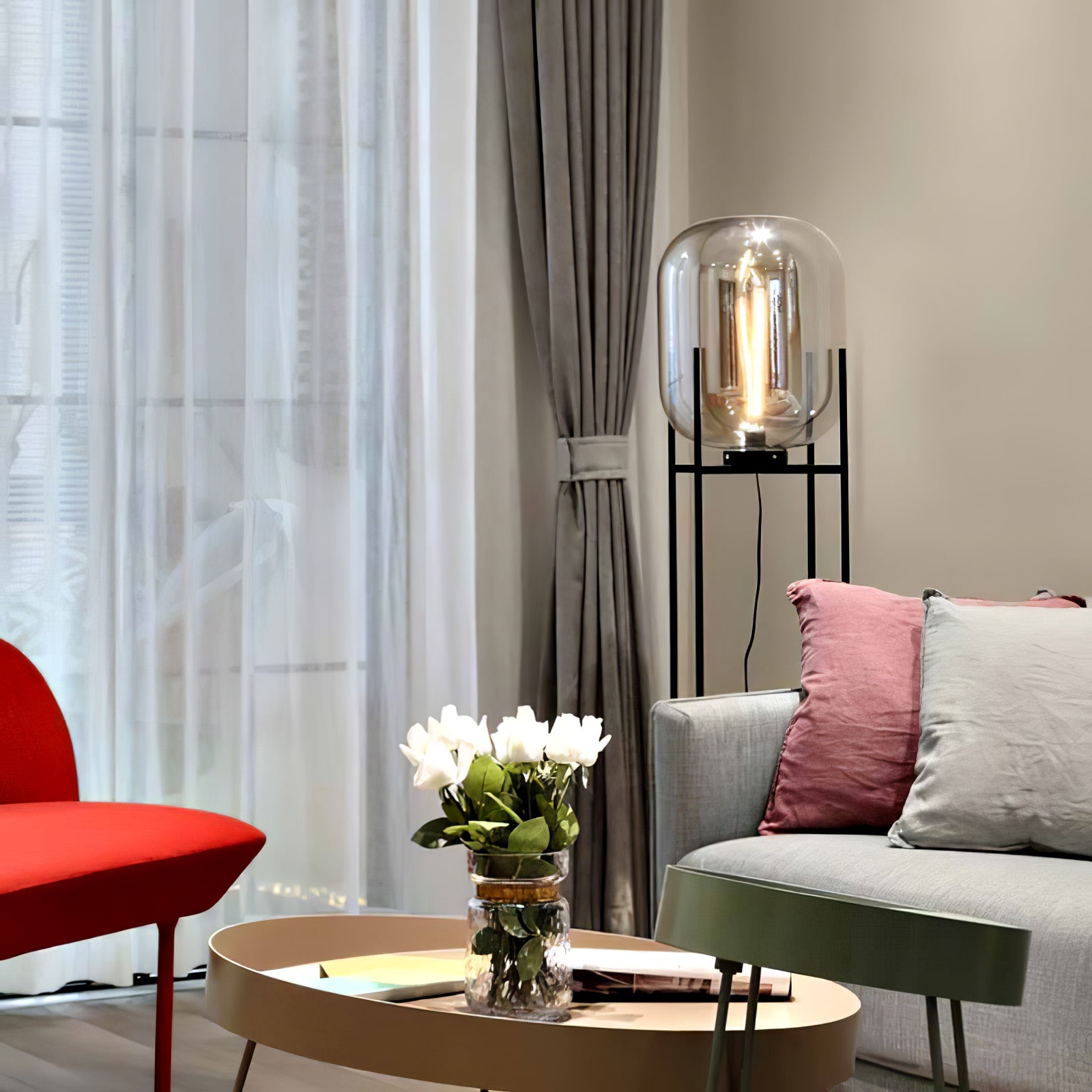 Oda Floor lamp - Blowlighting