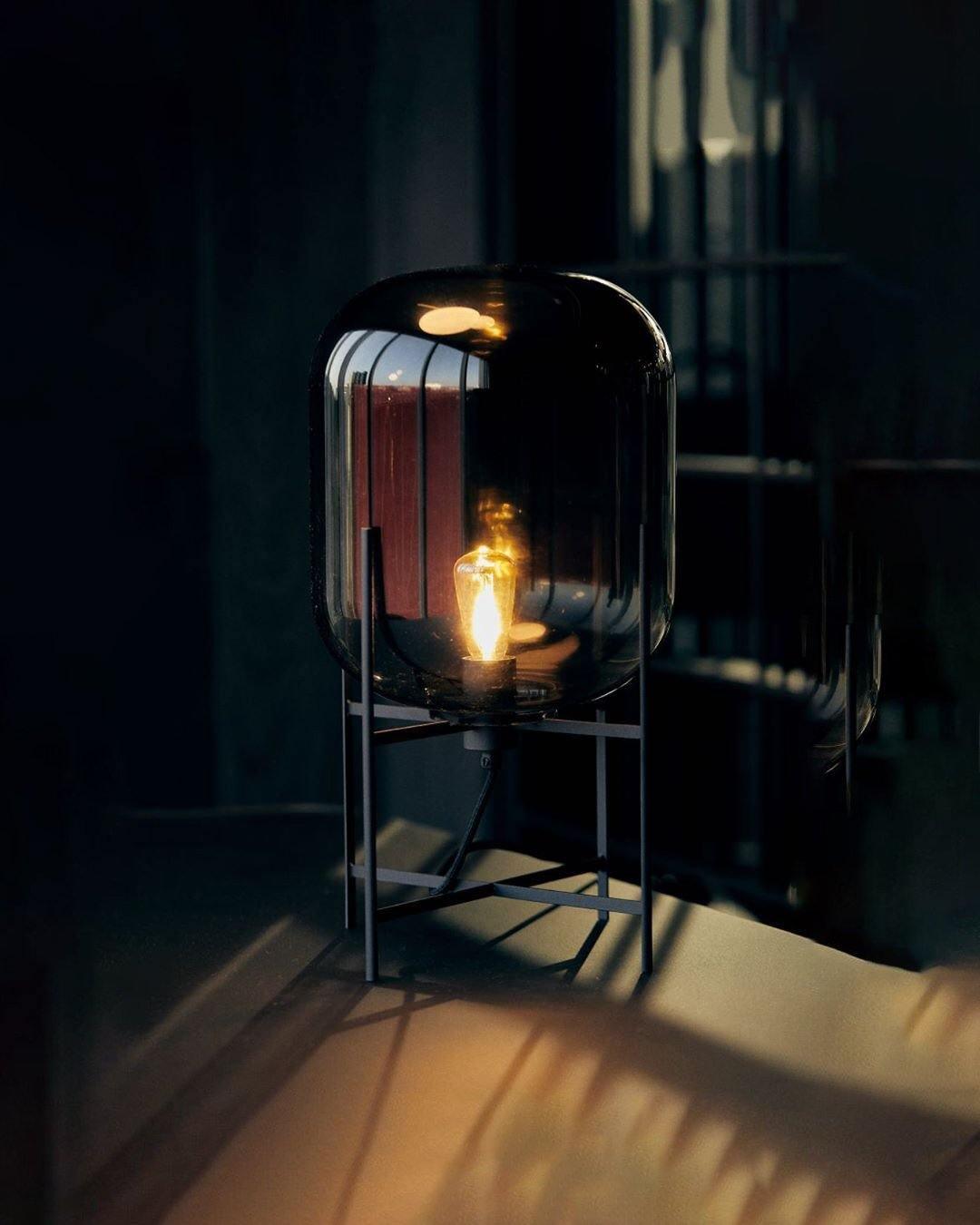 Oda Table Lamp - Blowlighting