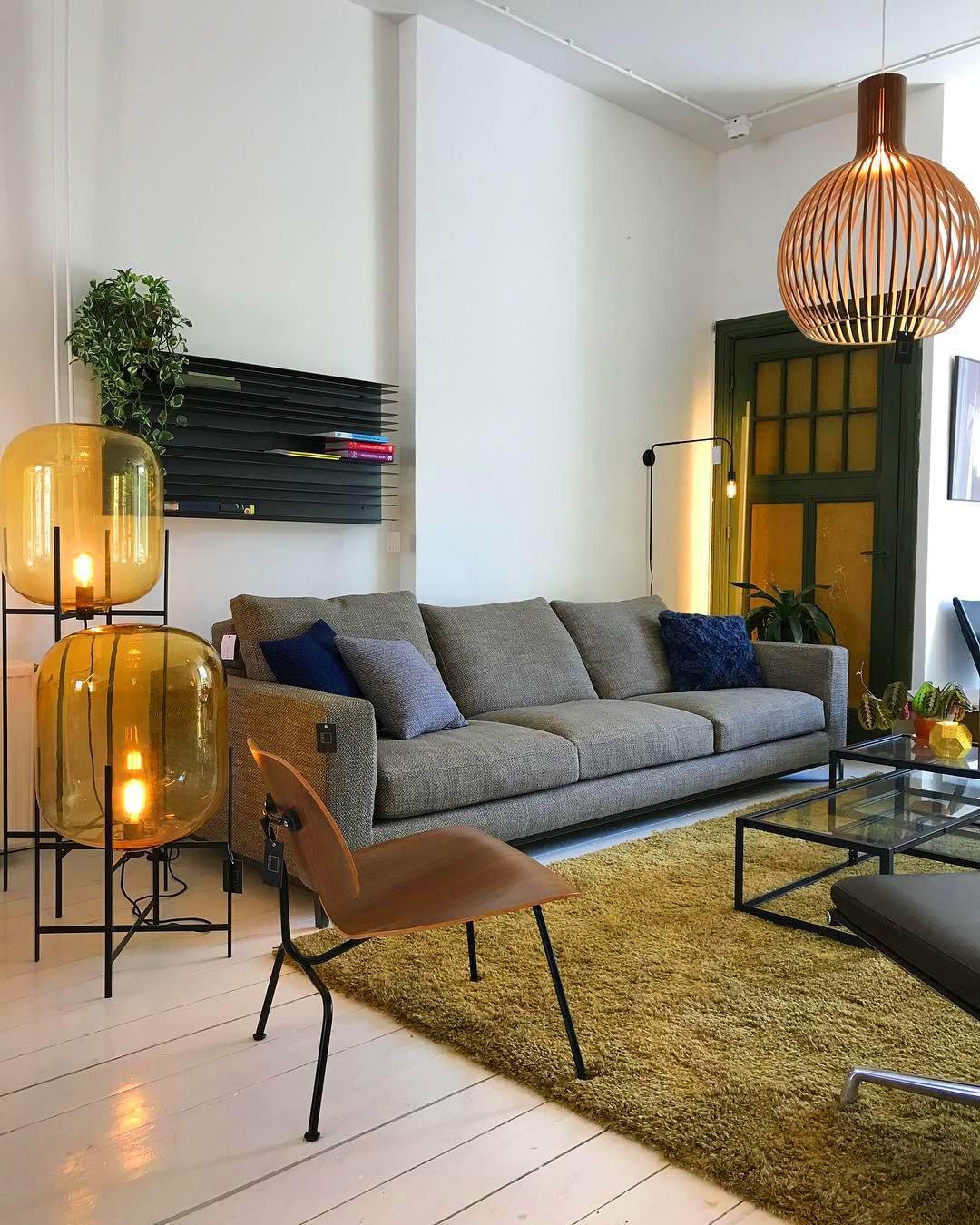 Oda Floor lamp - Blowlighting