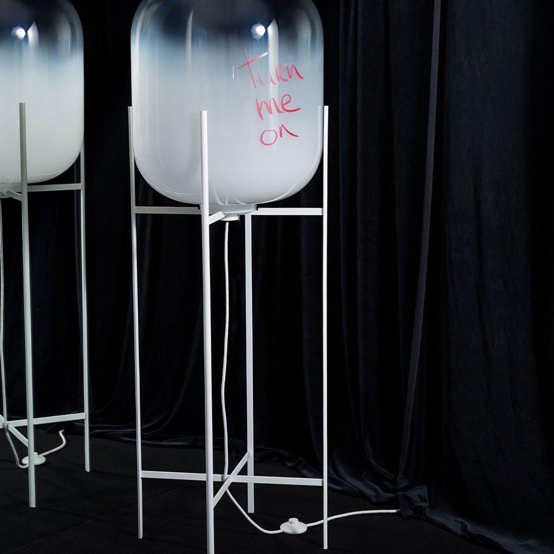 Oda Floor lamp - Blowlighting