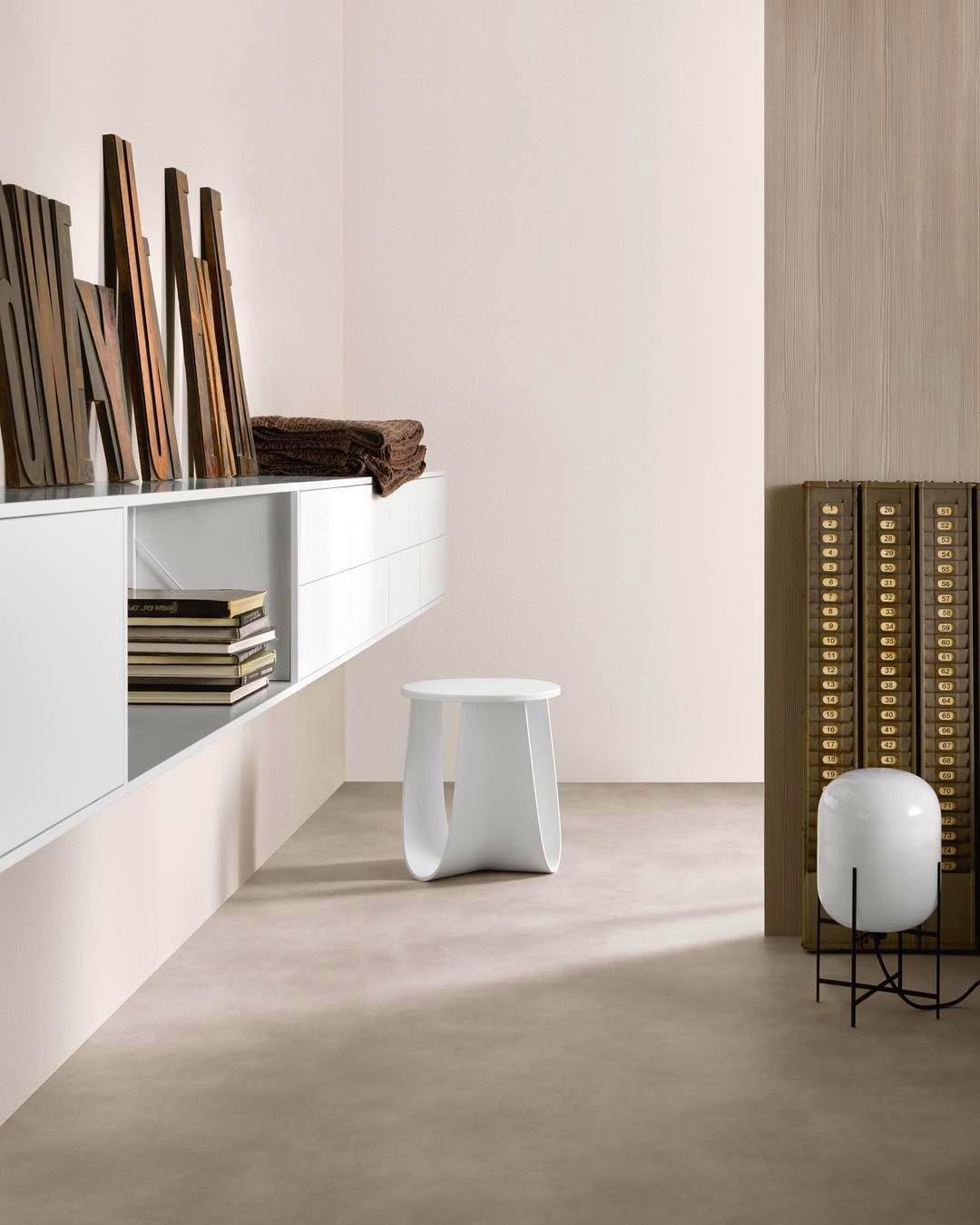 Oda Floor lamp - Blowlighting