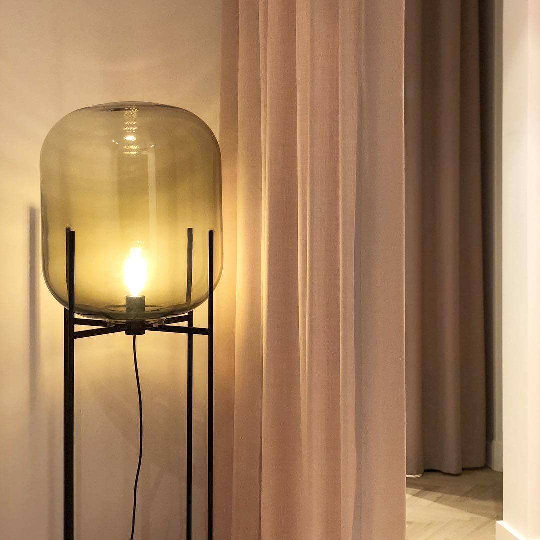 Oda Floor lamp - Blowlighting