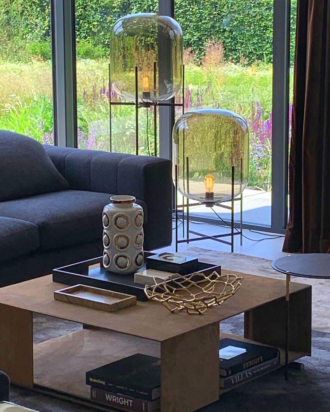 Oda Floor lamp - Blowlighting