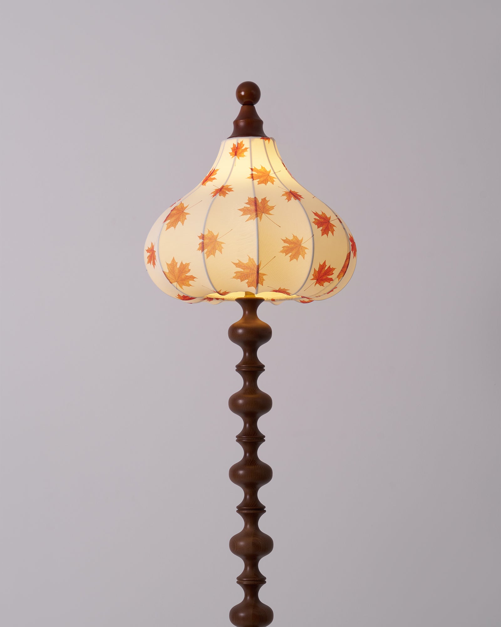 Olivia Floor Lamp - Blowlighting