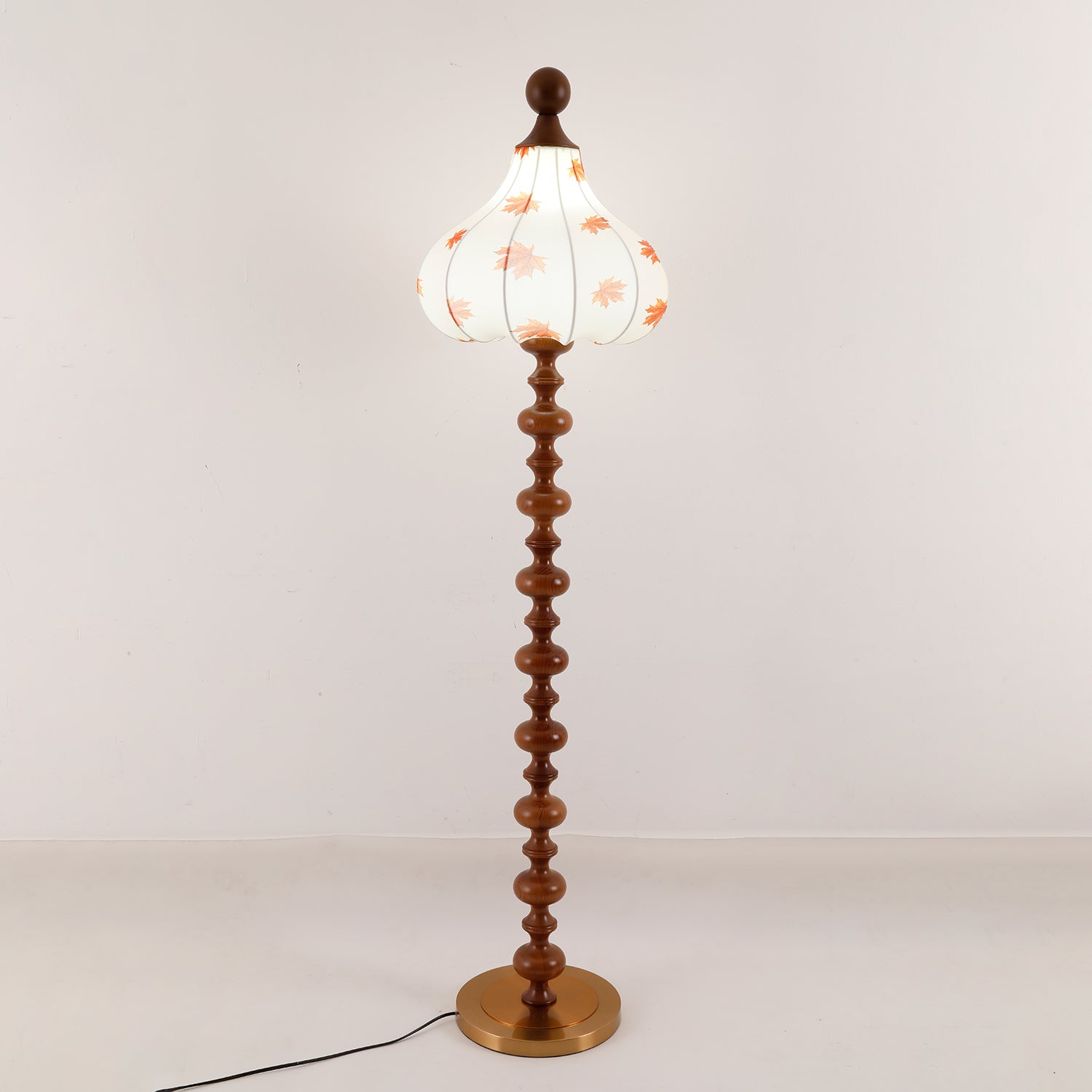 Olivia Floor Lamp - Blowlighting