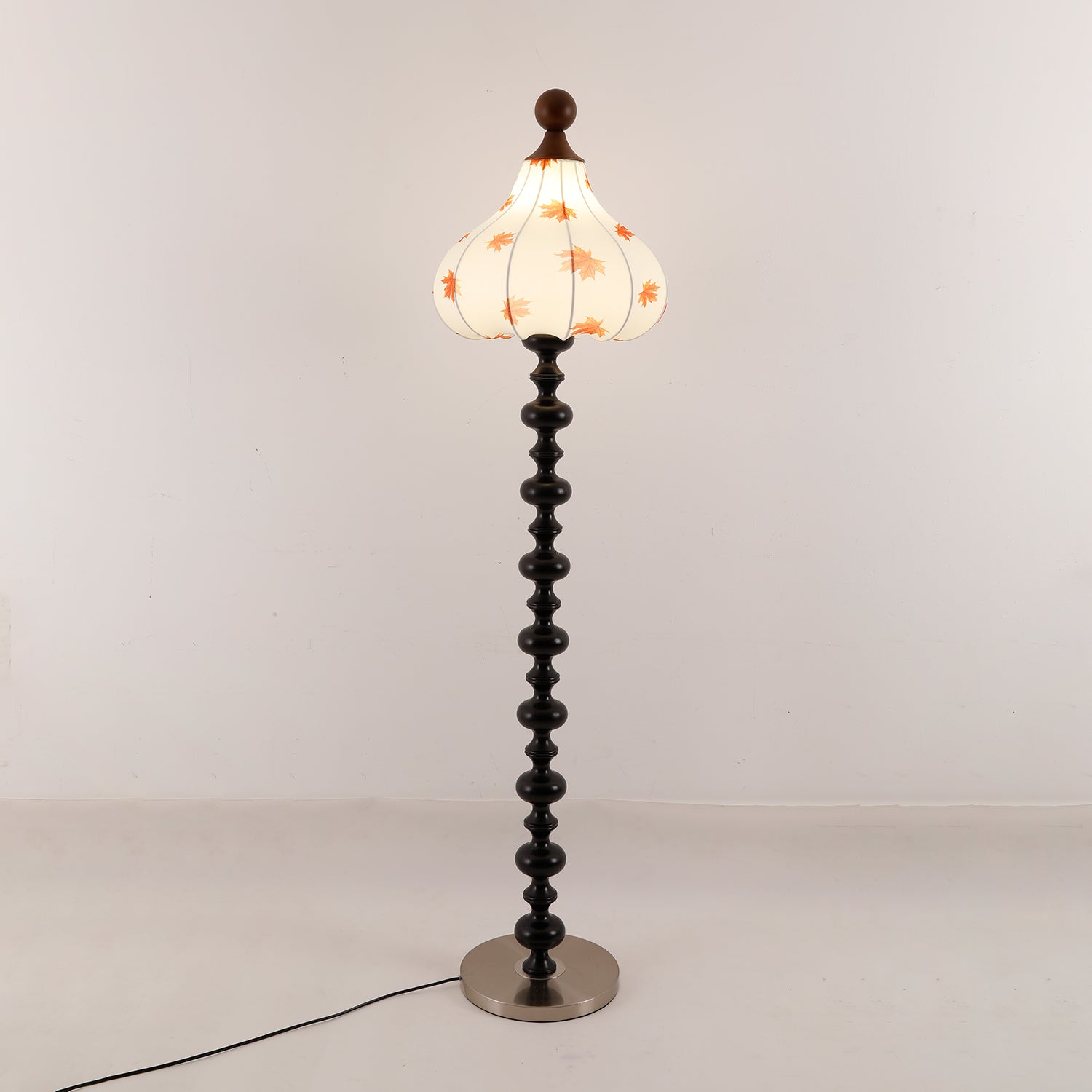 Olivia Floor Lamp - Blowlighting