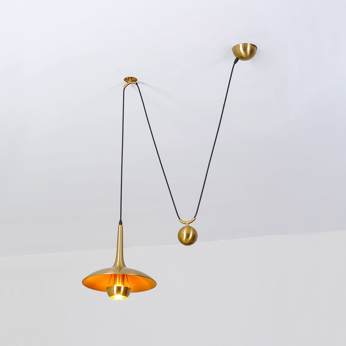 Onos Pendant Lamp - Blowlighting