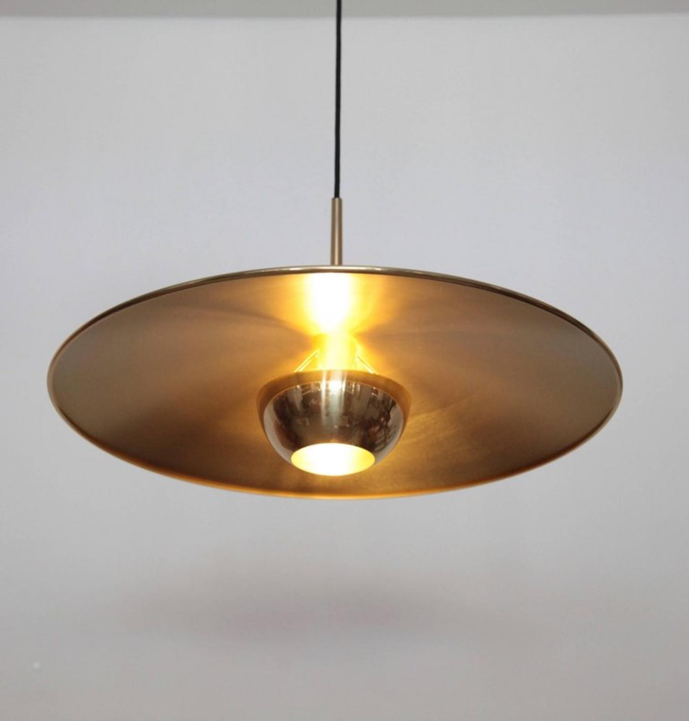 Onos Pendant Lamp - Blowlighting