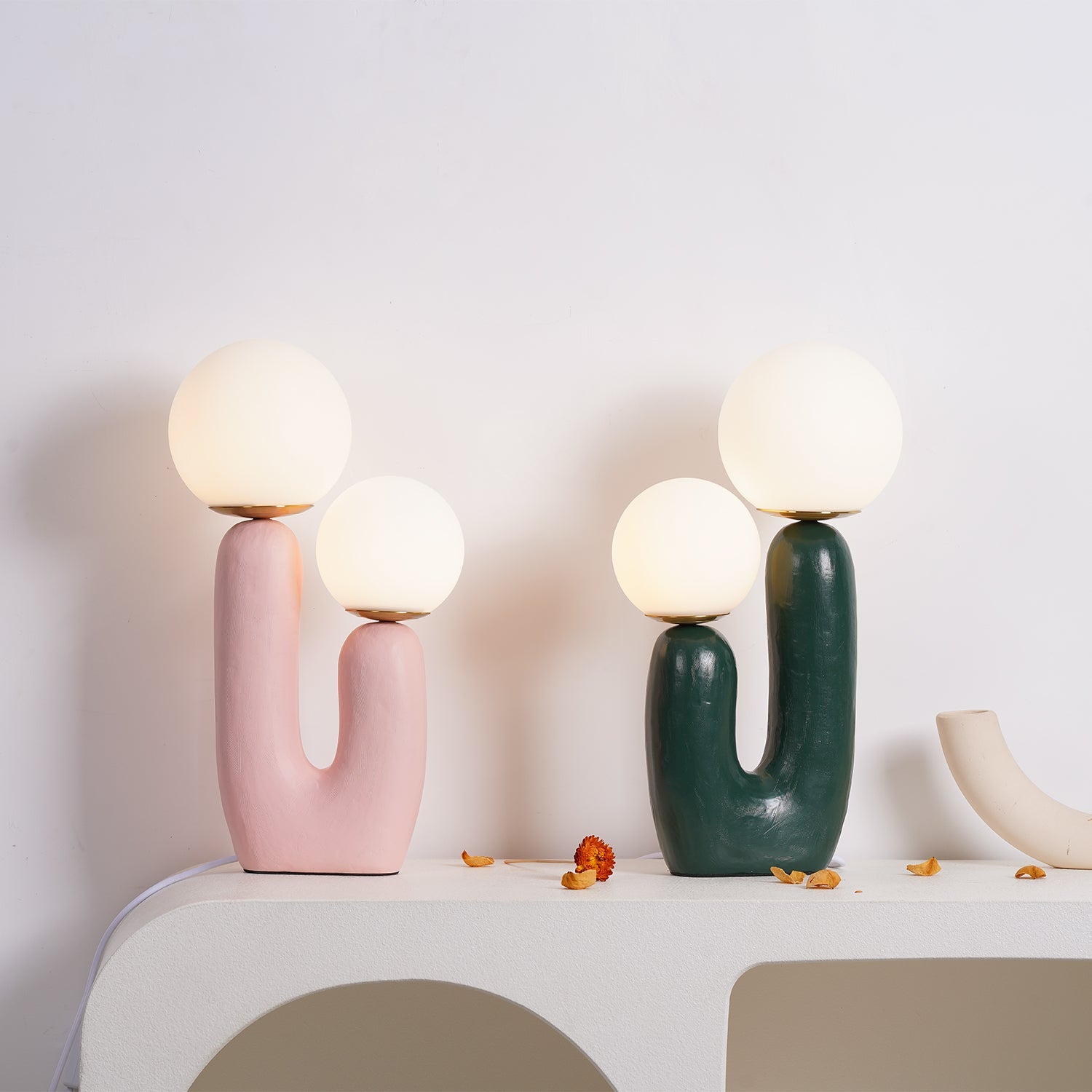 Oo Rough Table Lamp - Blowlighting