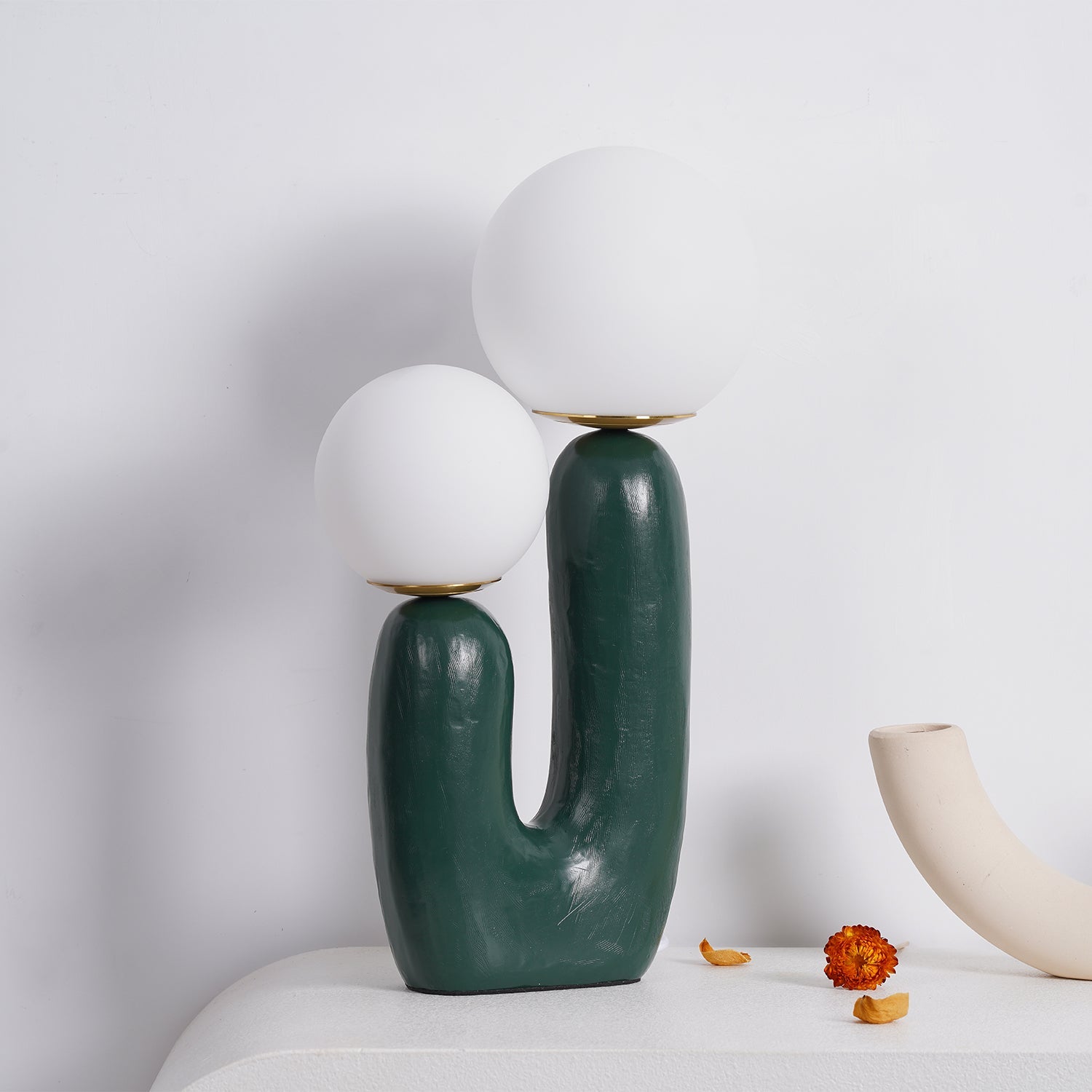 Oo Rough Table Lamp - Blowlighting