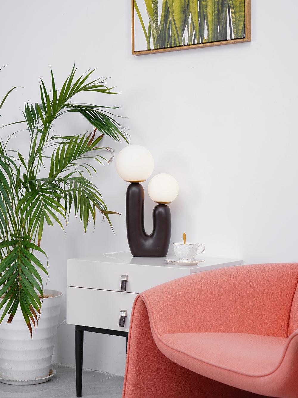 Oo Smooth Table Lamp - Blowlighting