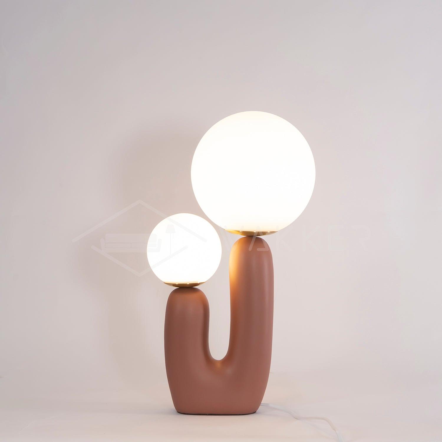 Oo Smooth Table Lamp - Blowlighting