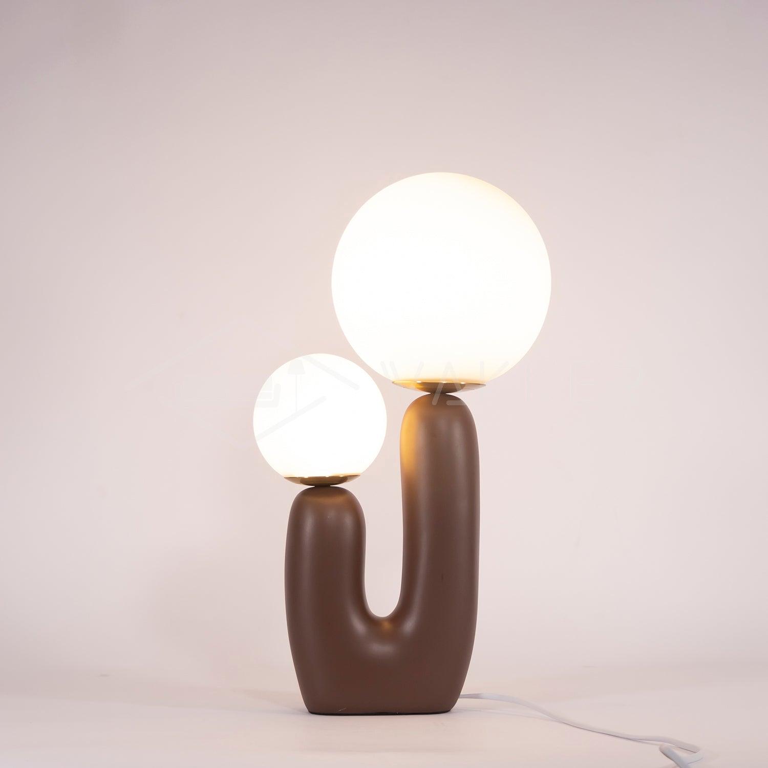 Oo Smooth Table Lamp - Blowlighting