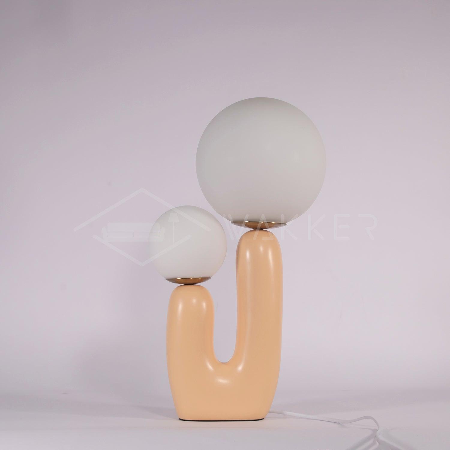 Oo Smooth Table Lamp - Blowlighting