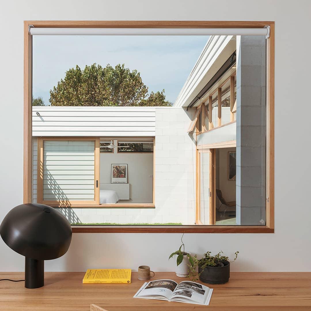 Ora Desk Lamp - Blowlighting