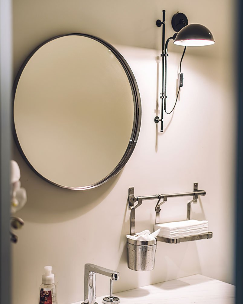 Orbis Wall Lamp - Blowlighting