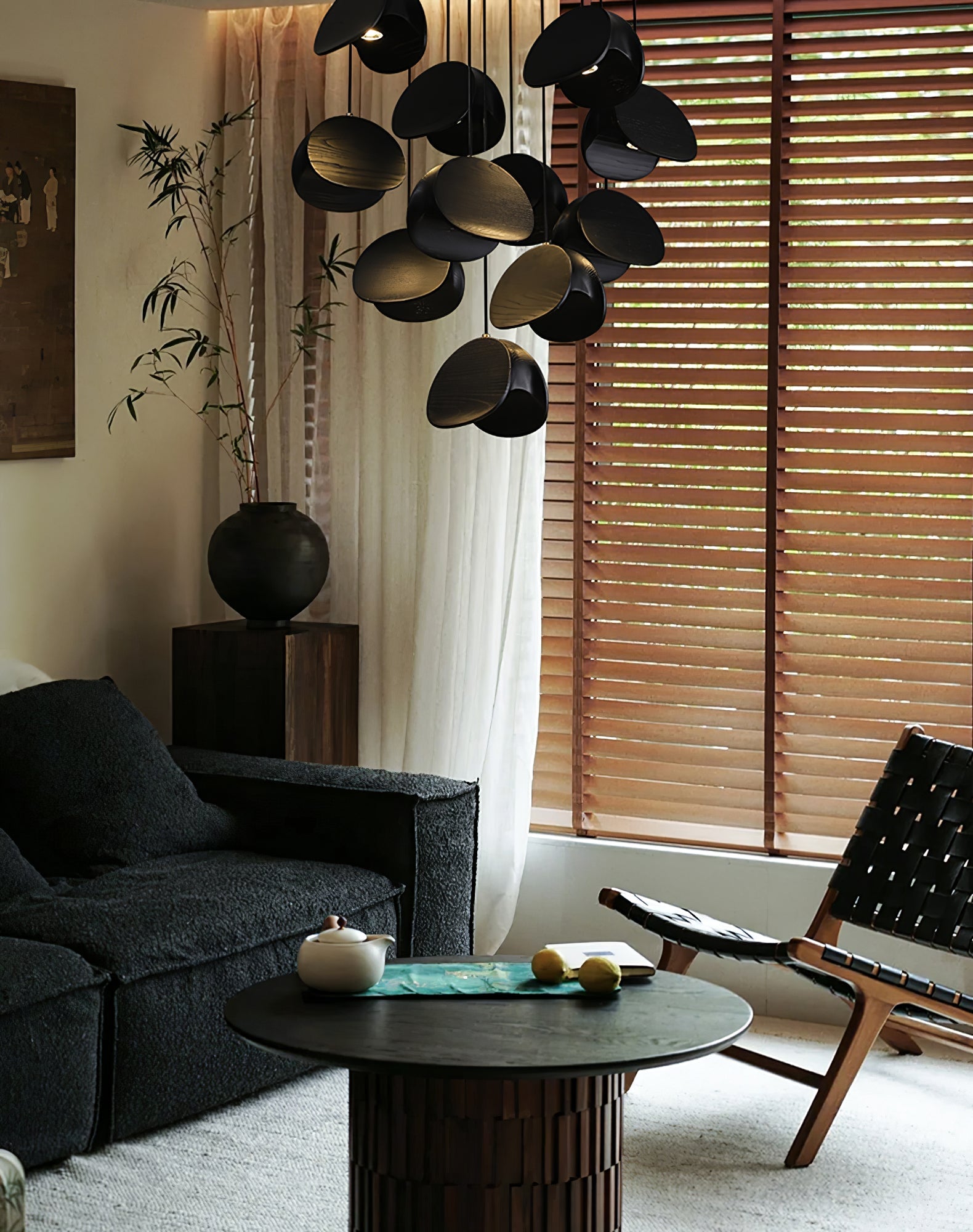 Tavro Minimalist Wood Pendant Light - Blowlighting