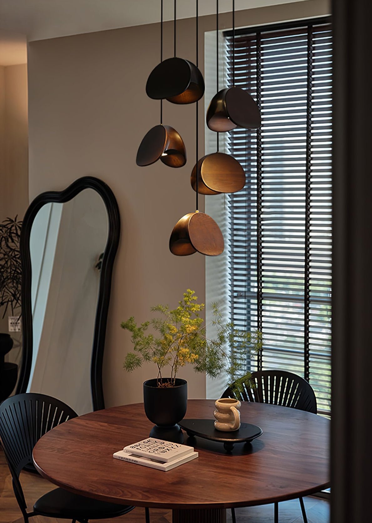 Tavro Minimalist Wood Pendant Light - Blowlighting