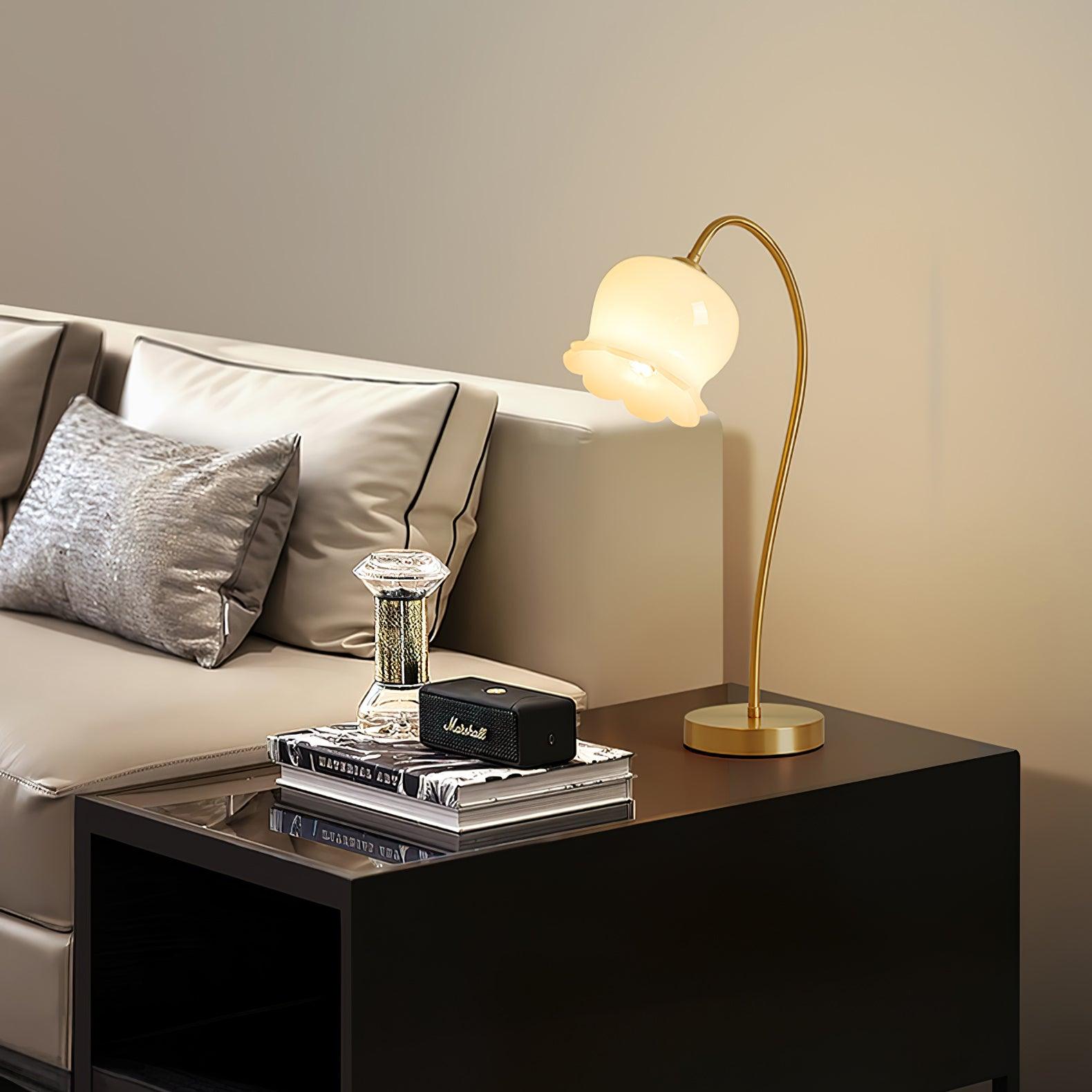 Orchids Table Lamp - Blowlighting