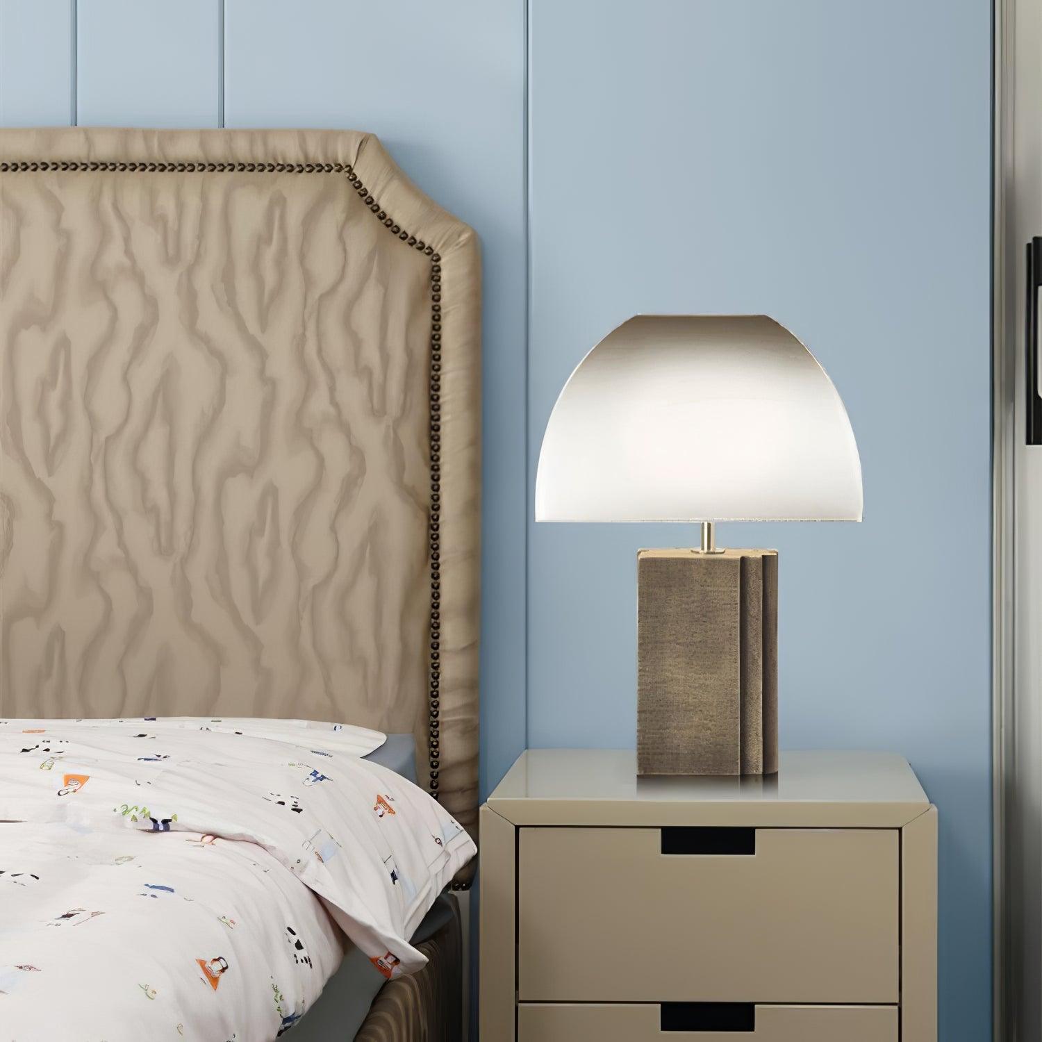 Oregon Table Lamp - Blowlighting