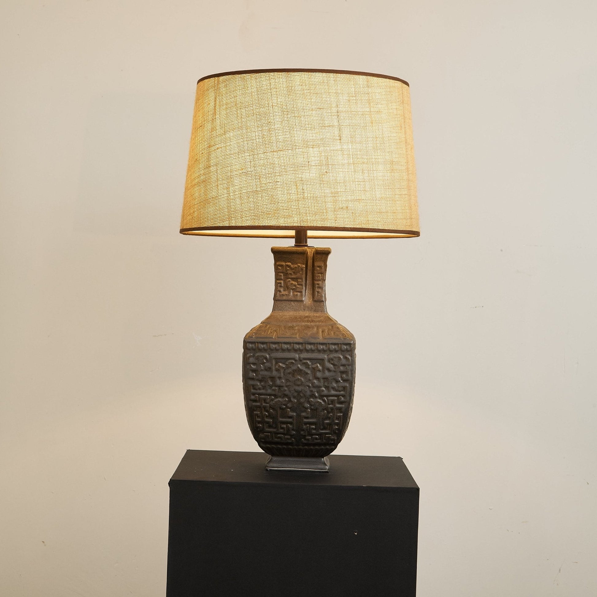 Orendi Table Lamp - Blowlighting