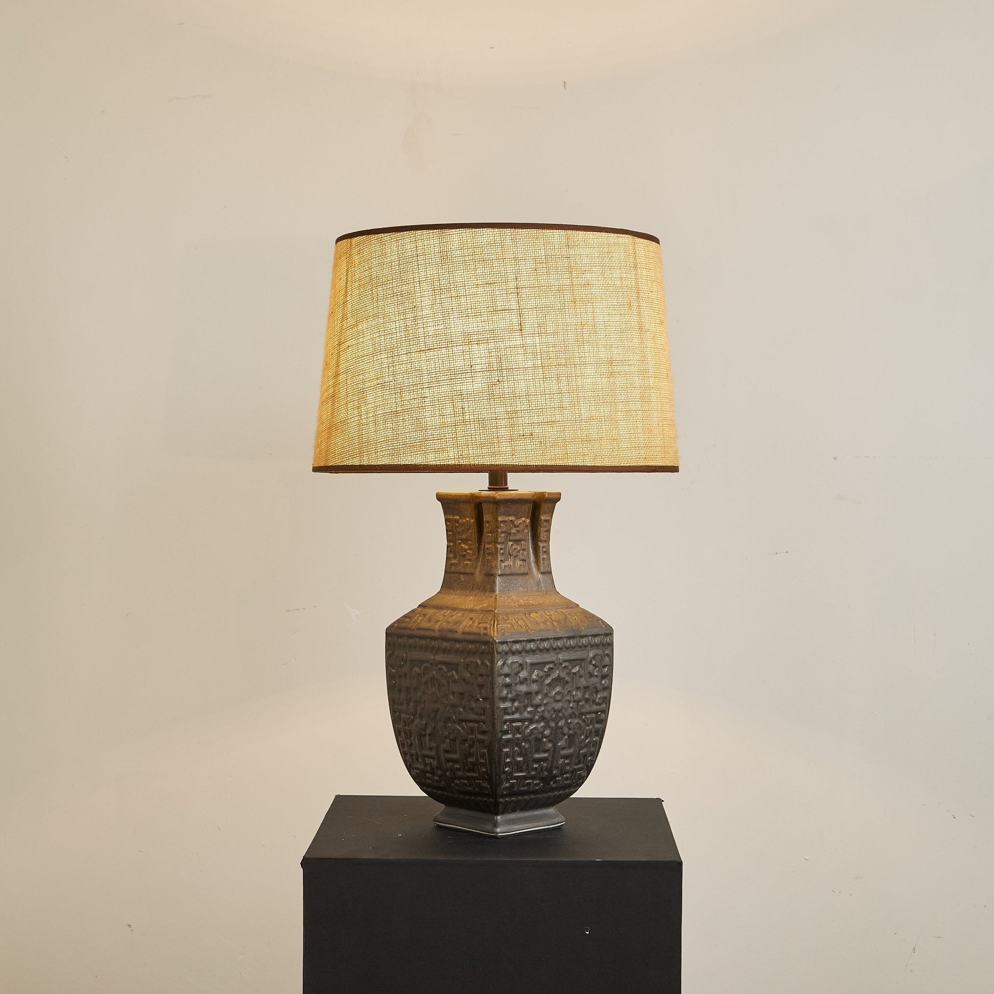 Orendi Table Lamp - Blowlighting