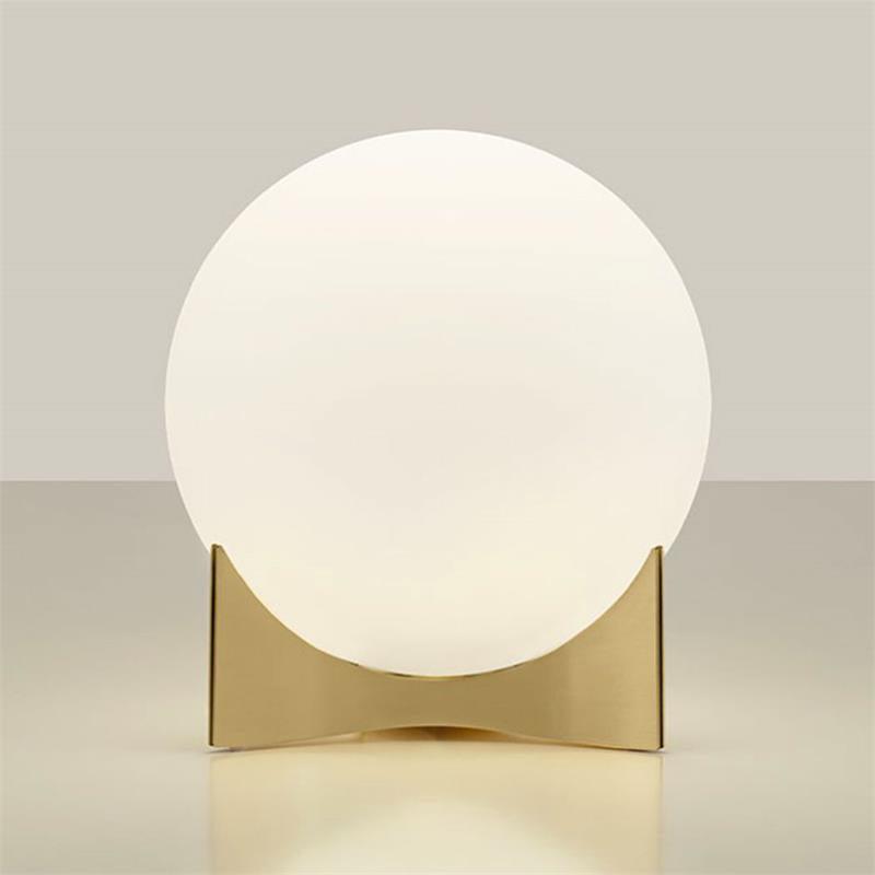 Oscar Table Lamp - Blowlighting