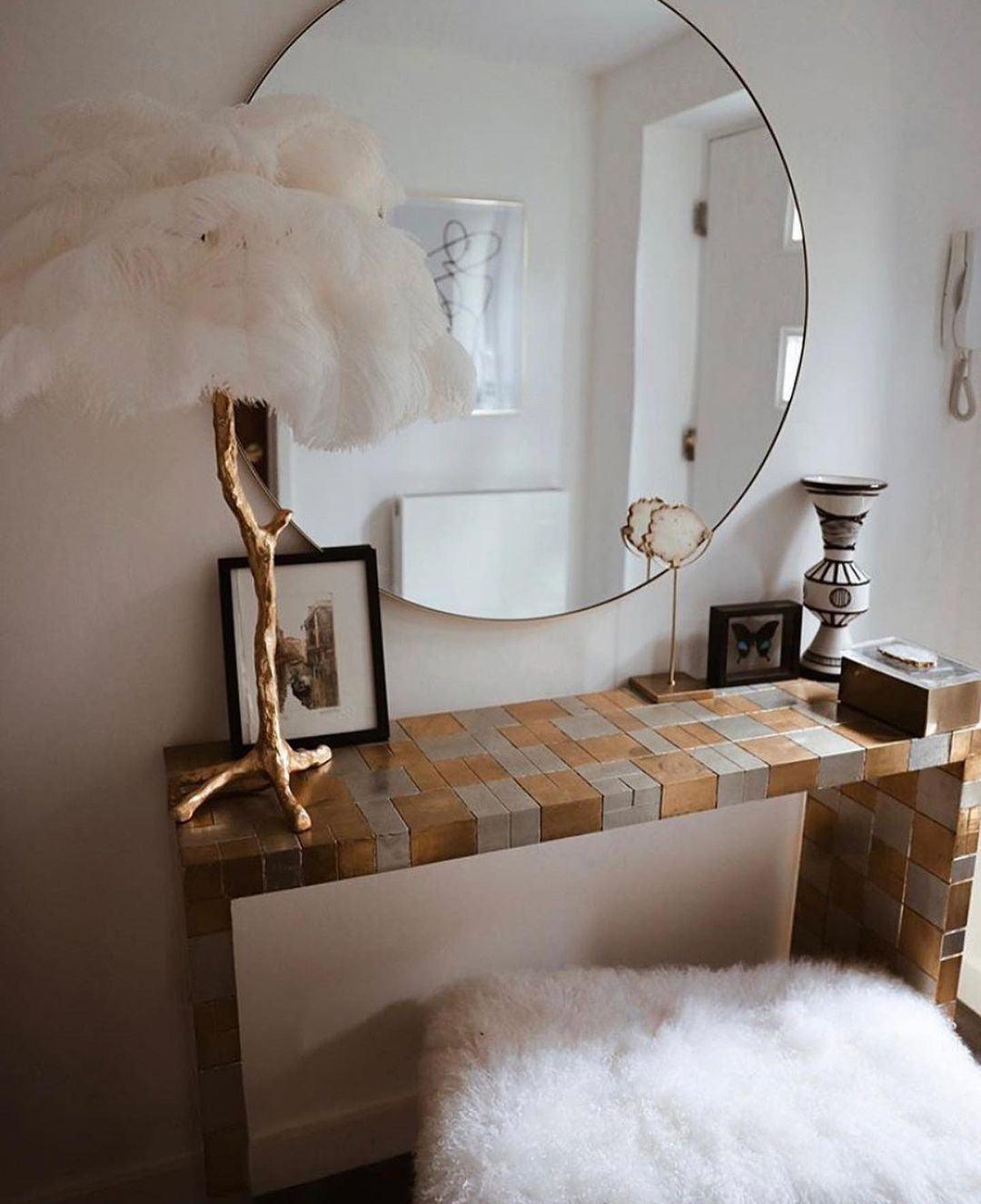 Ostrich Feather Table Lamp - Blowlighting