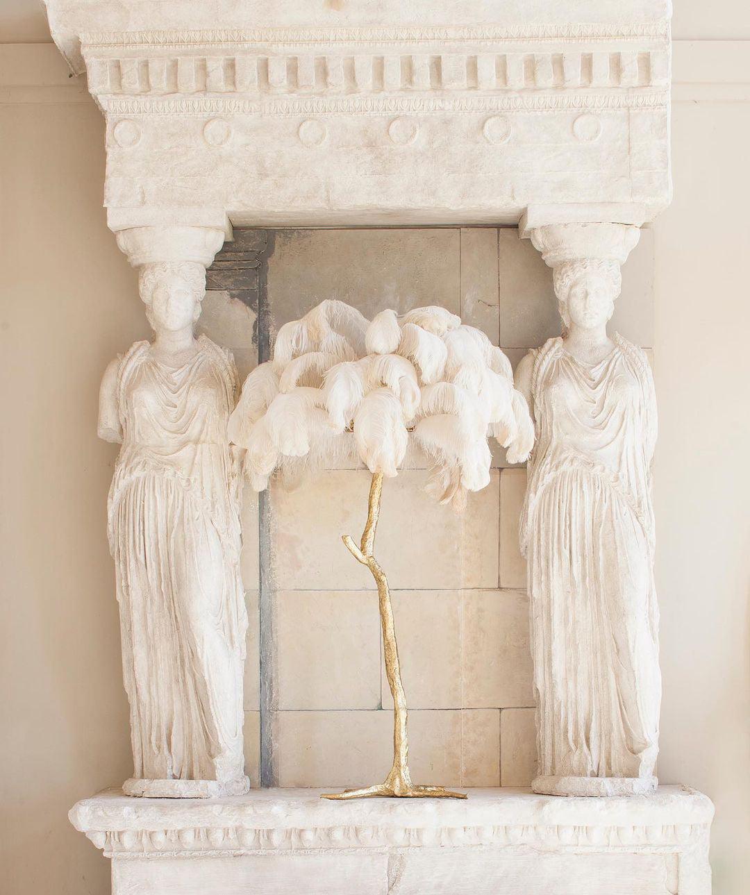 Ostrich Feather Table Lamp - Blowlighting