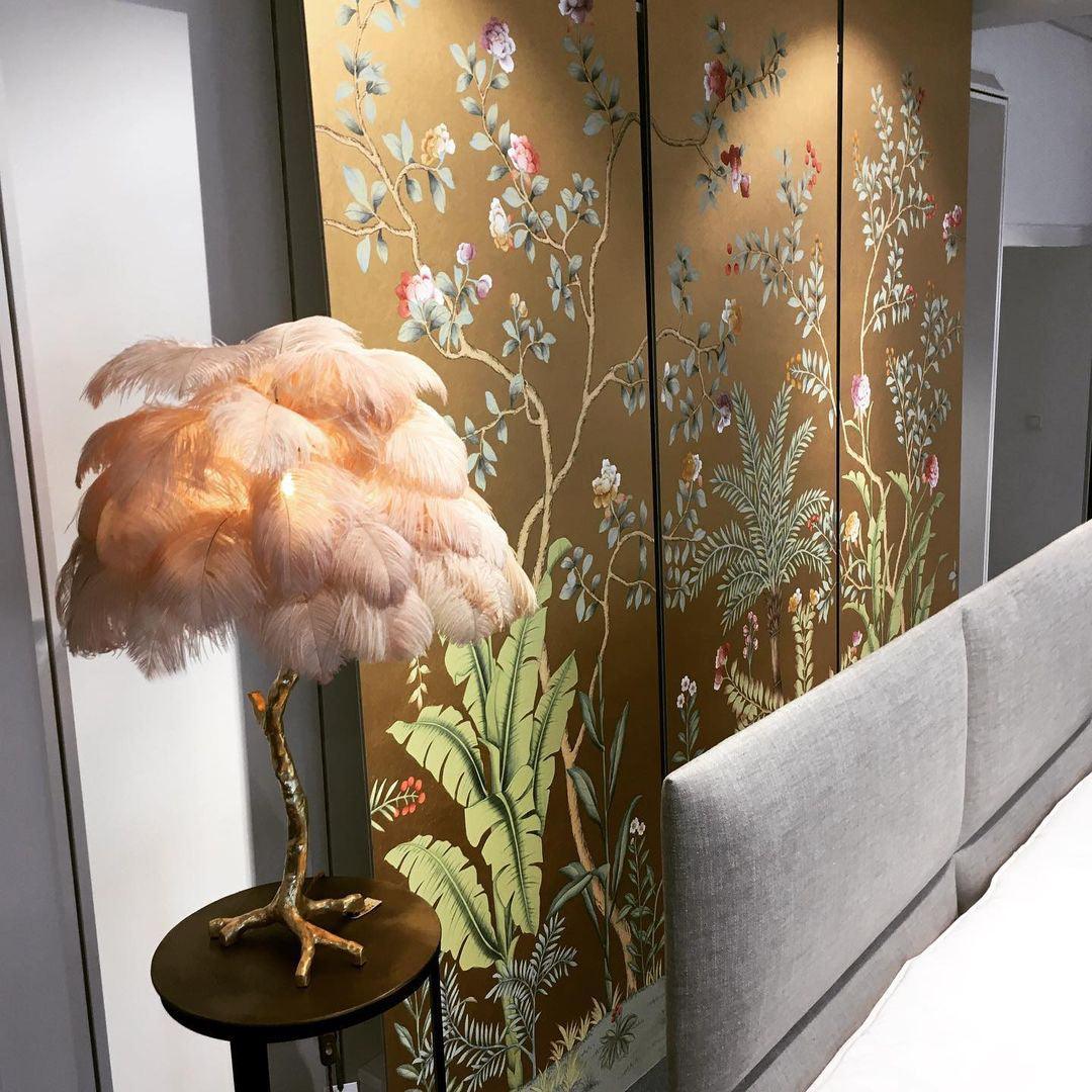 Ostrich Feather Table Lamp - Blowlighting