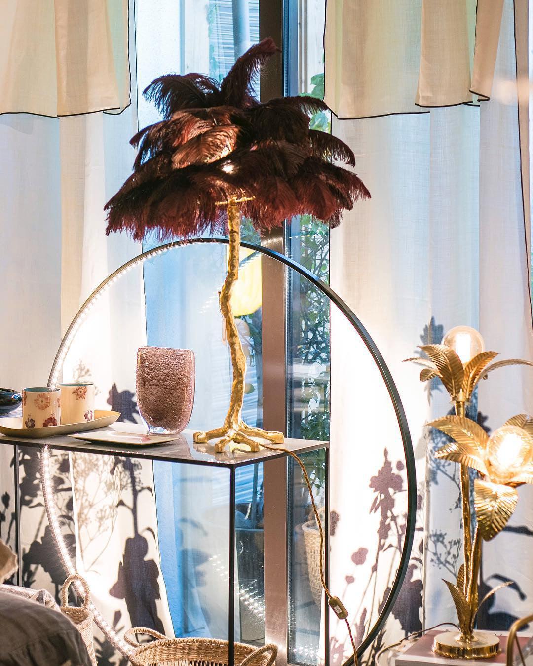 Ostrich Feather Table Lamp - Blowlighting
