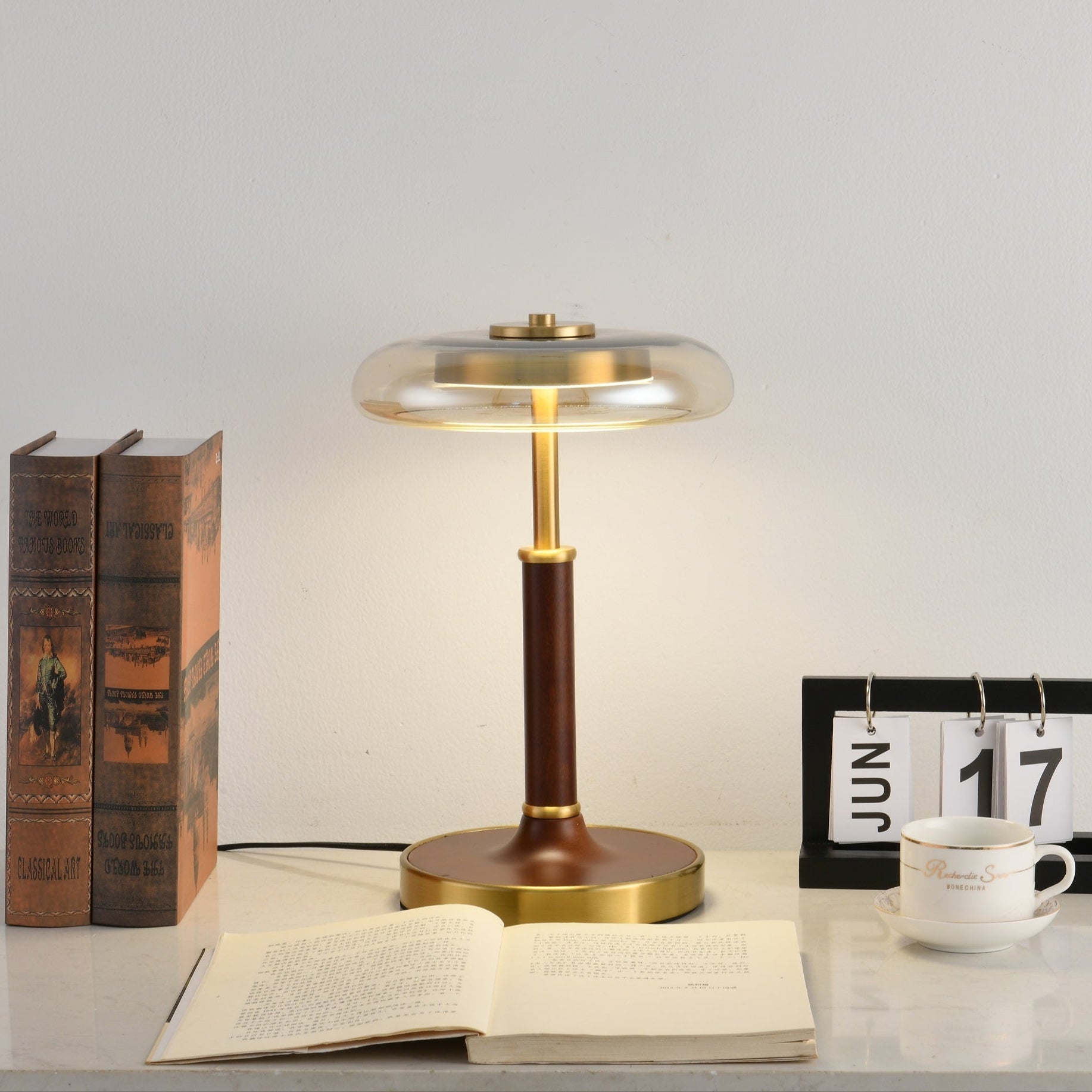 Layla Vintage Glass Table Lamp - Blowlighting