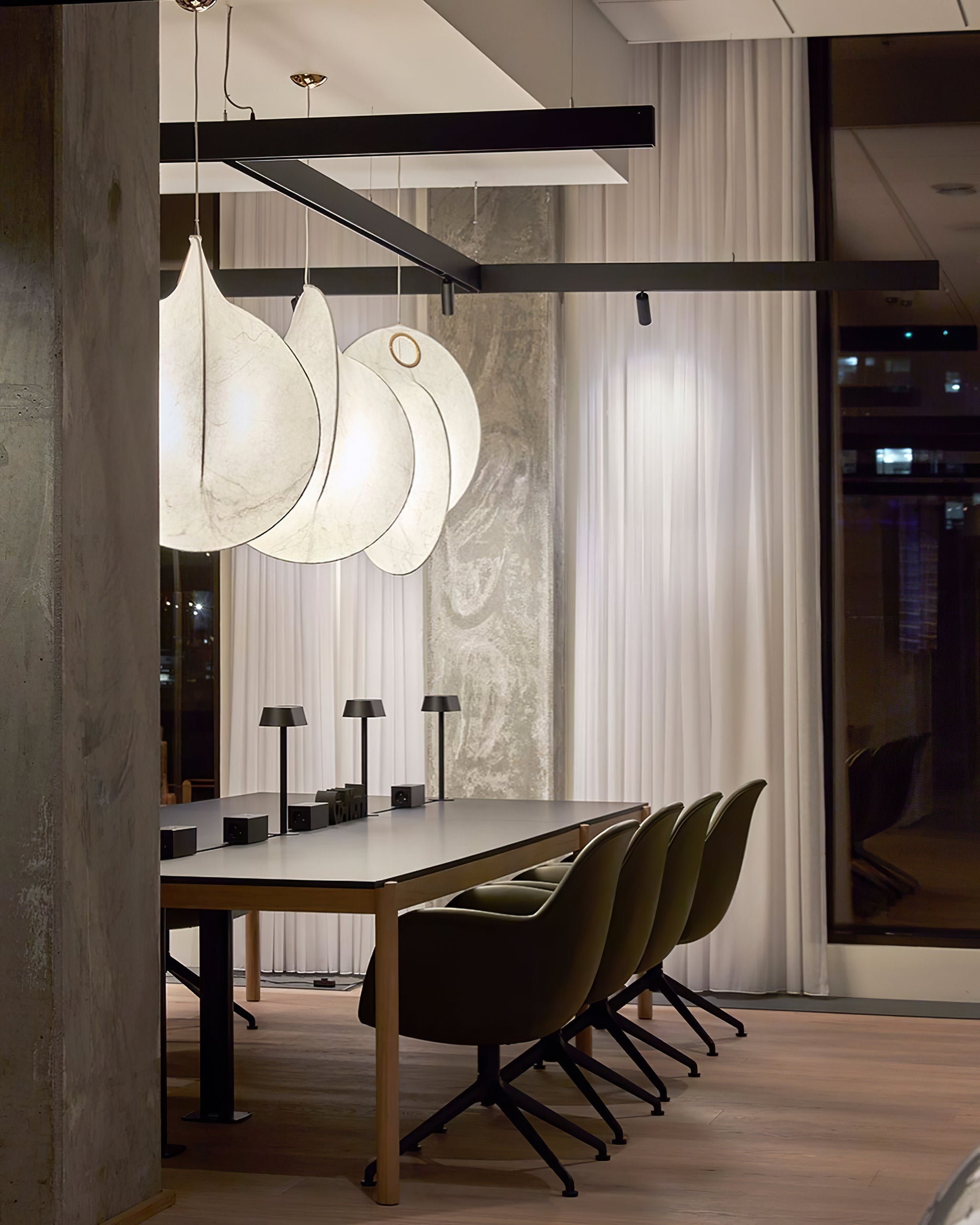 Cocoon Pendant Lamp - Blowlighting