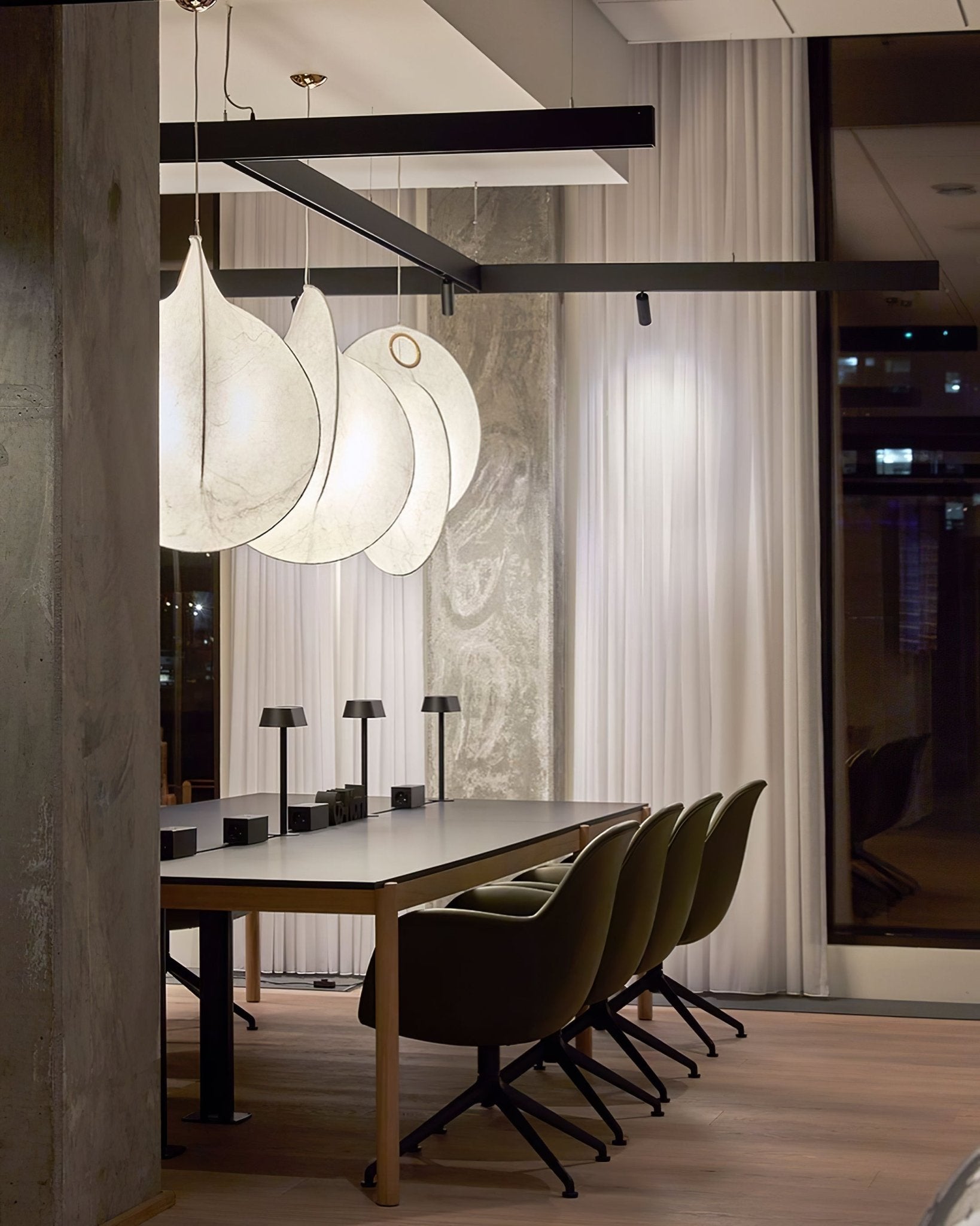 Cocoon Pendant Lamp - Blowlighting