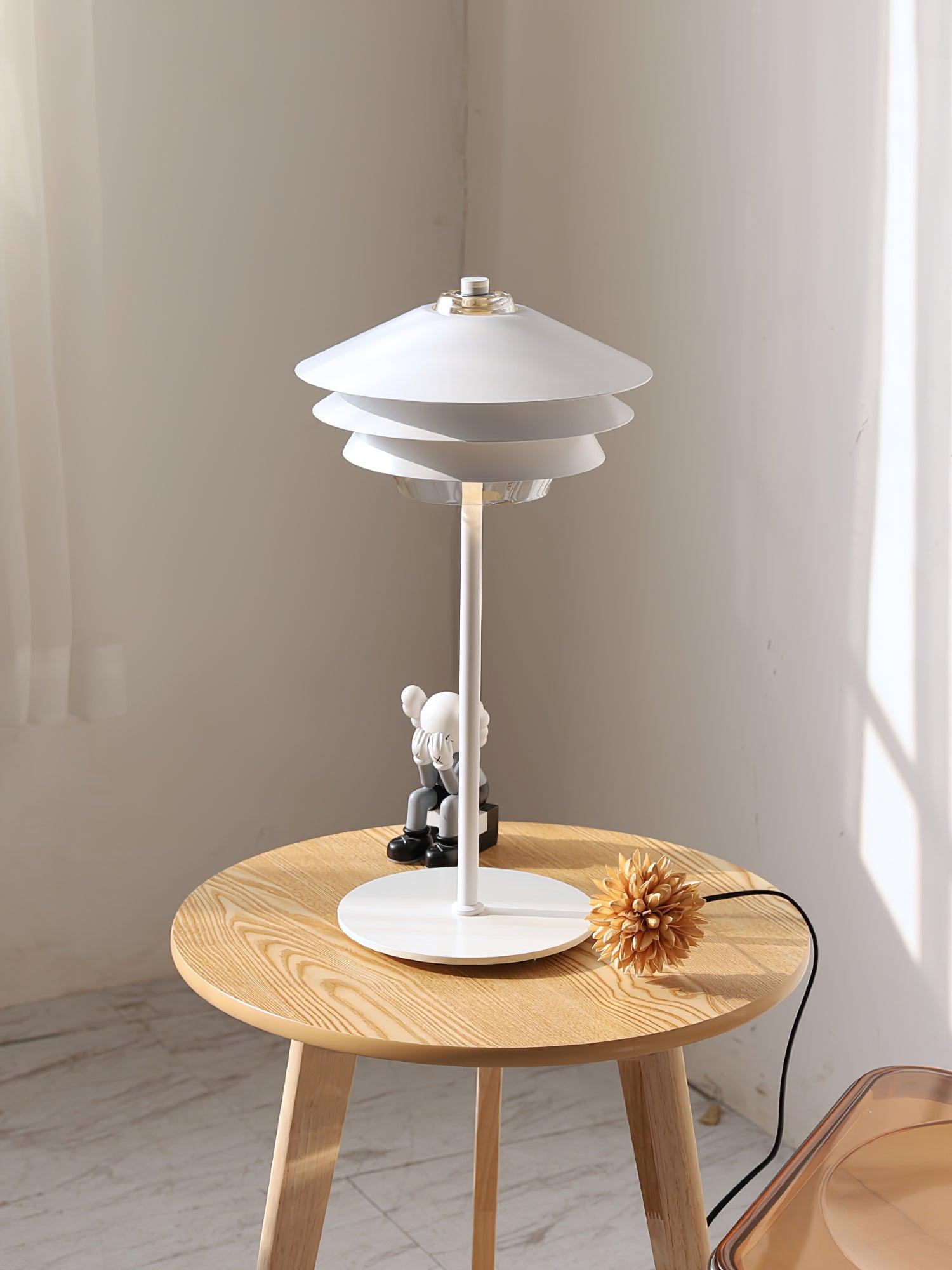 Cayden Modern Metal Table Lamp - Blowlighting