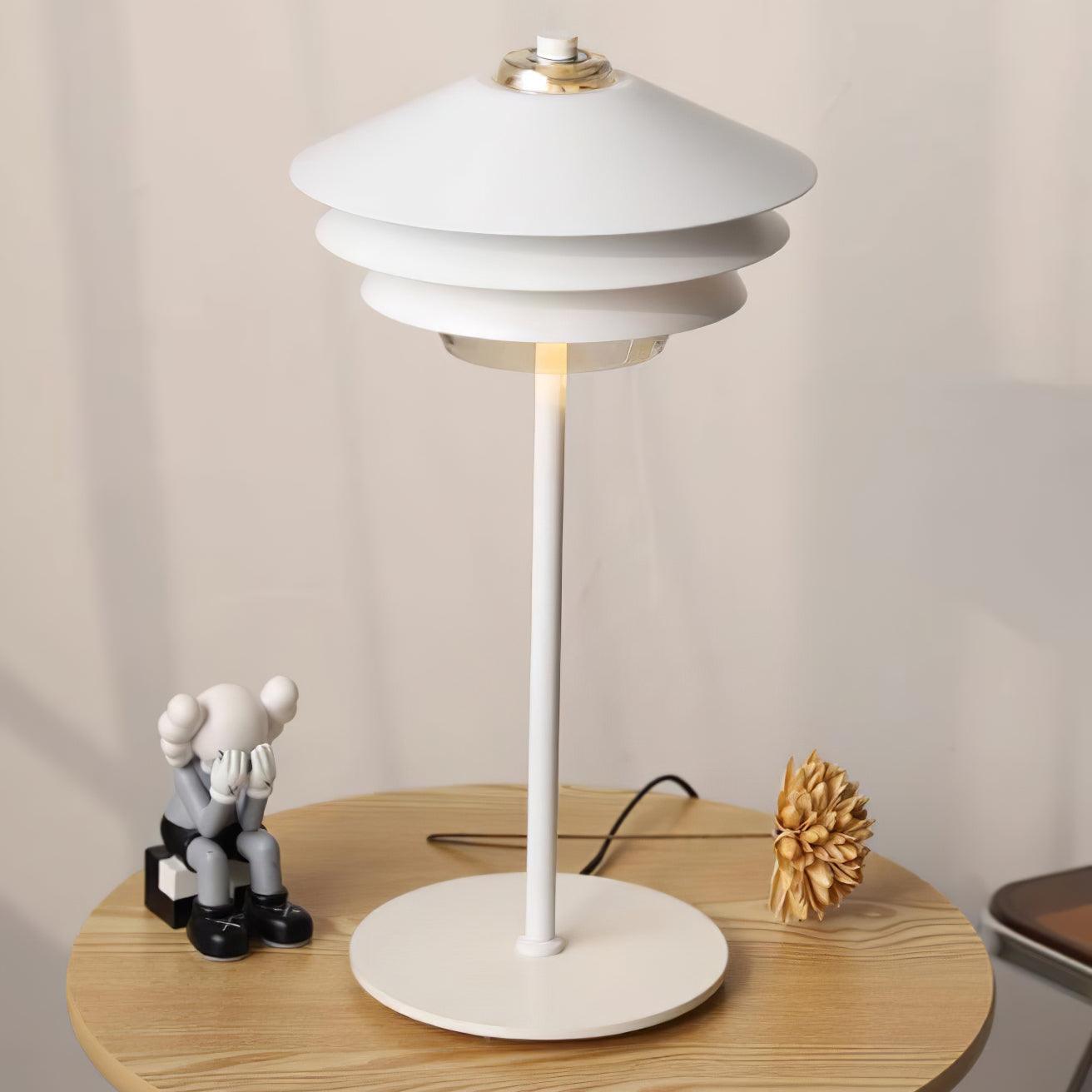 Cayden Modern Metal Table Lamp - Blowlighting