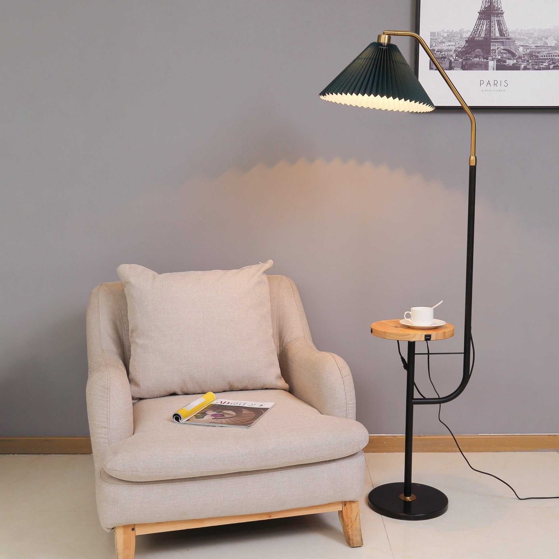 Ozz Floor Lamp - Blowlighting