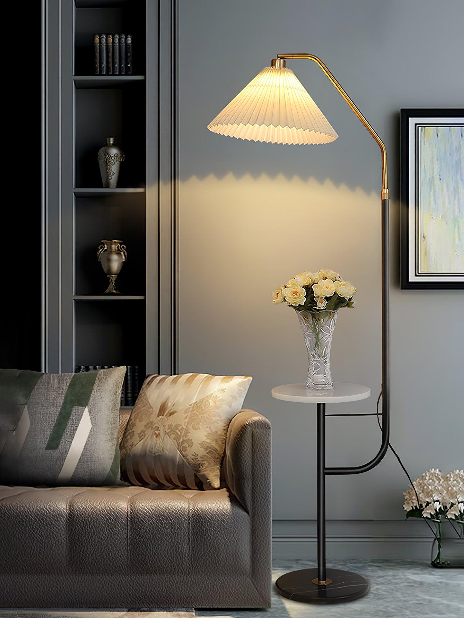 Ozz Floor Lamp - Blowlighting