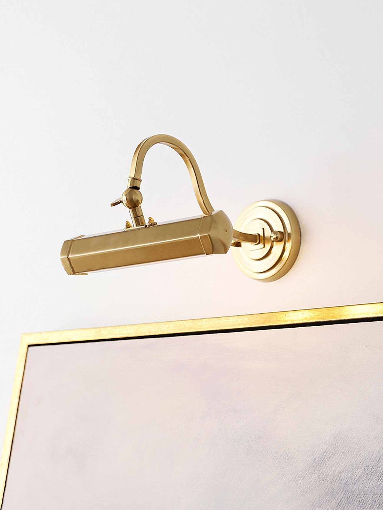 Pacific Wall Lamp - Blowlighting