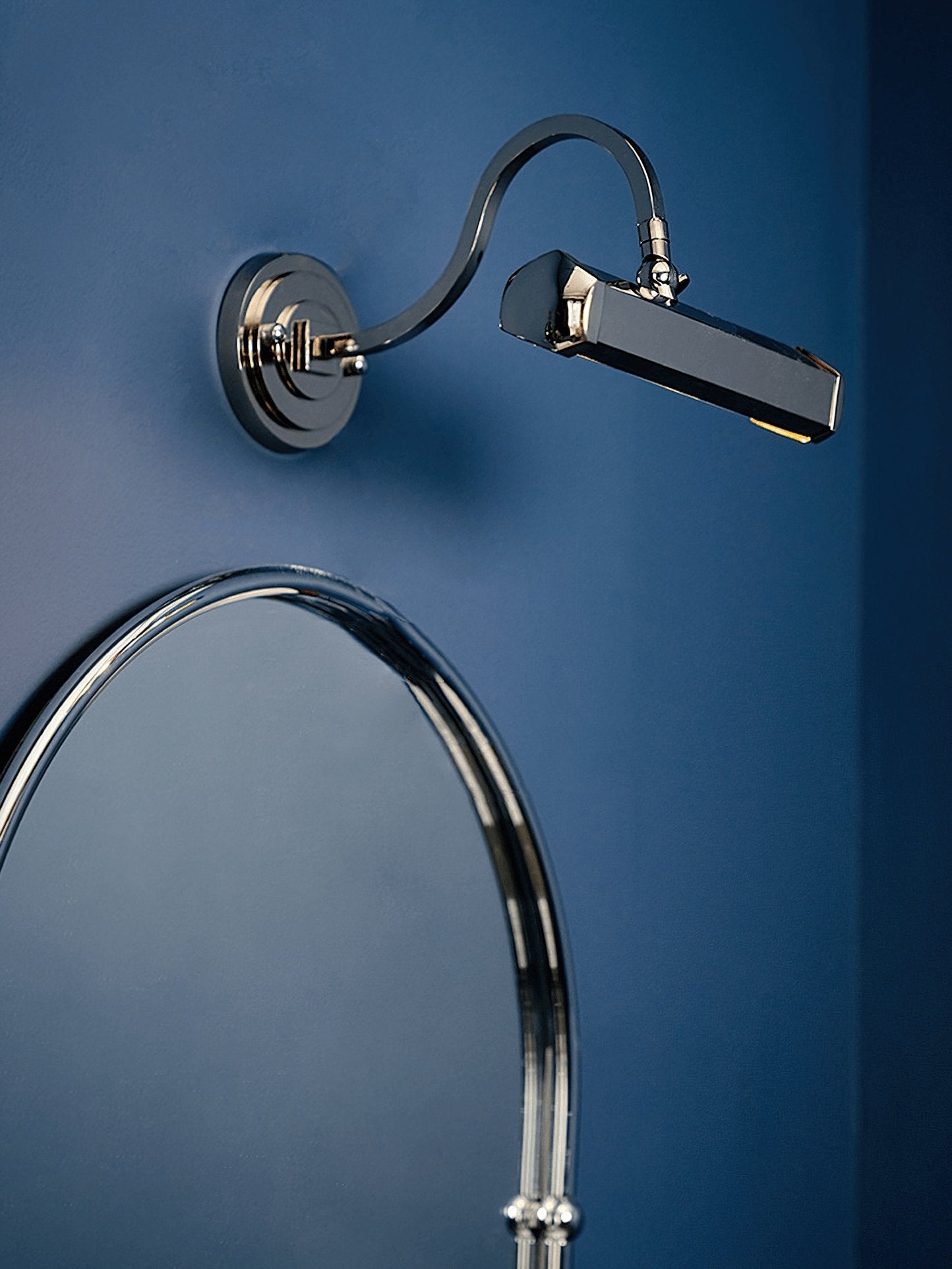 Pacific Wall Lamp - Blowlighting
