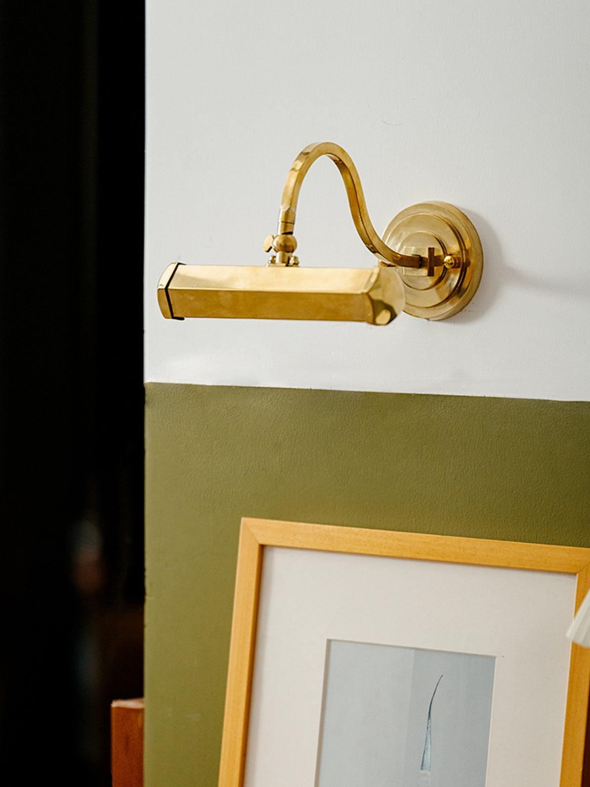 Pacific Wall Lamp - Blowlighting