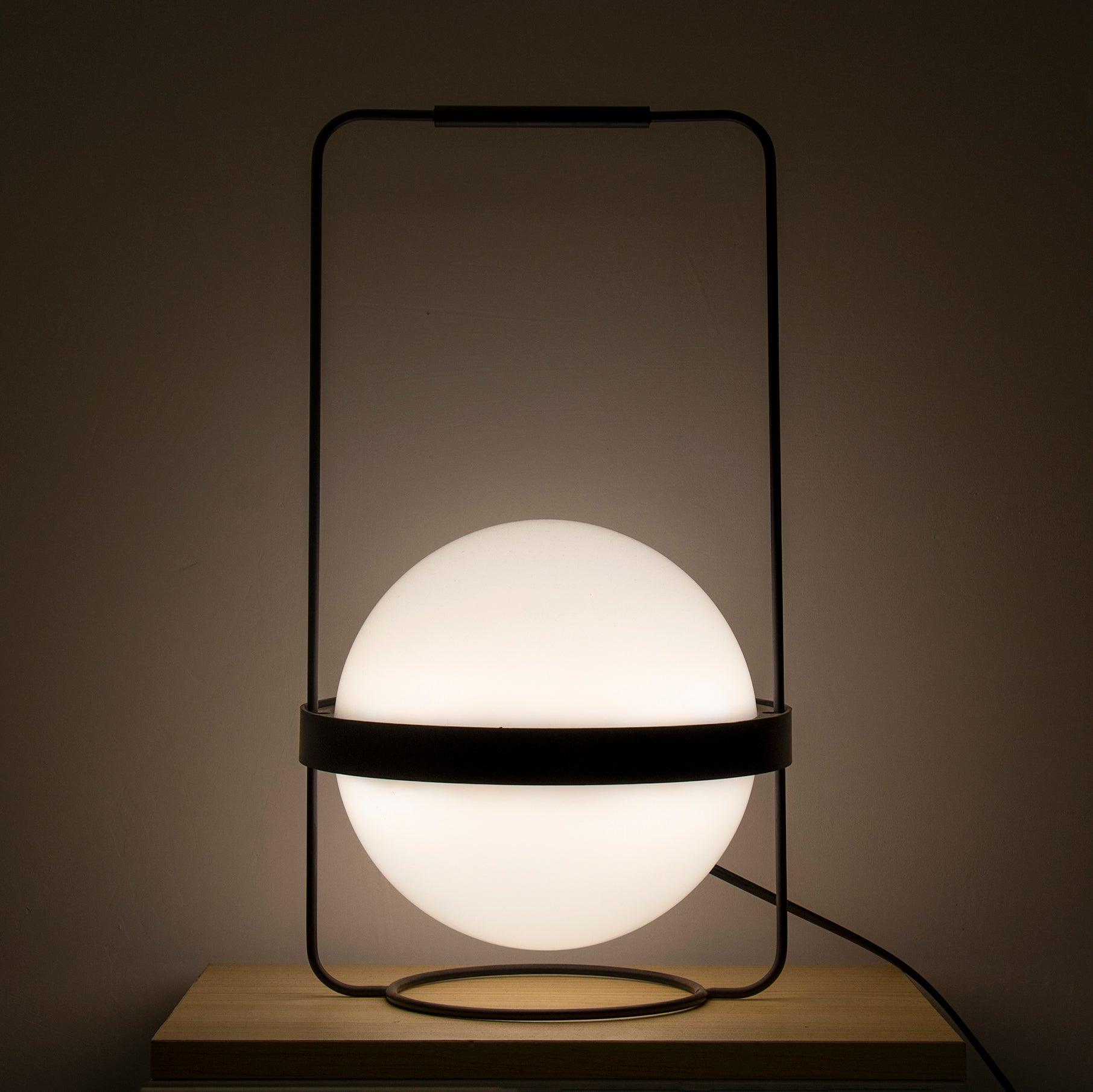 Eric Contemporary Metal Table Lamp - Blowlighting
