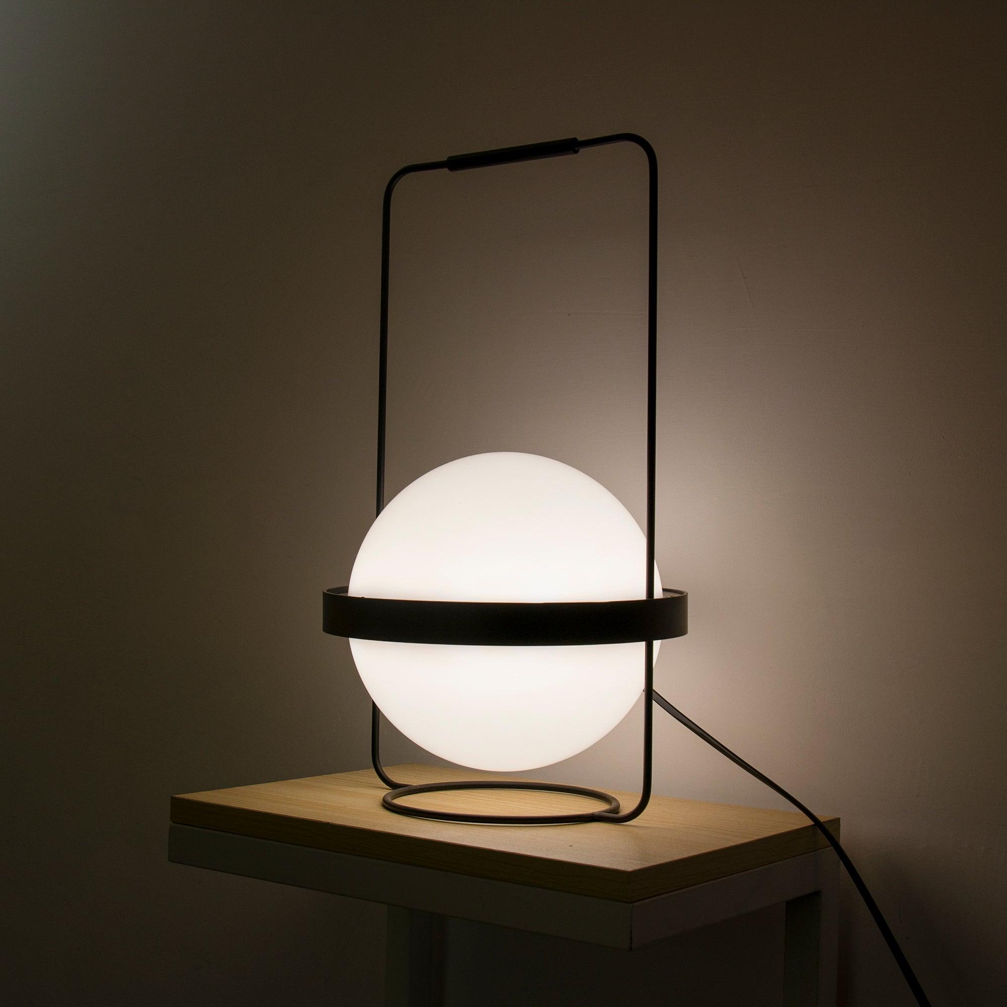 Eric Contemporary Metal Table Lamp - Blowlighting